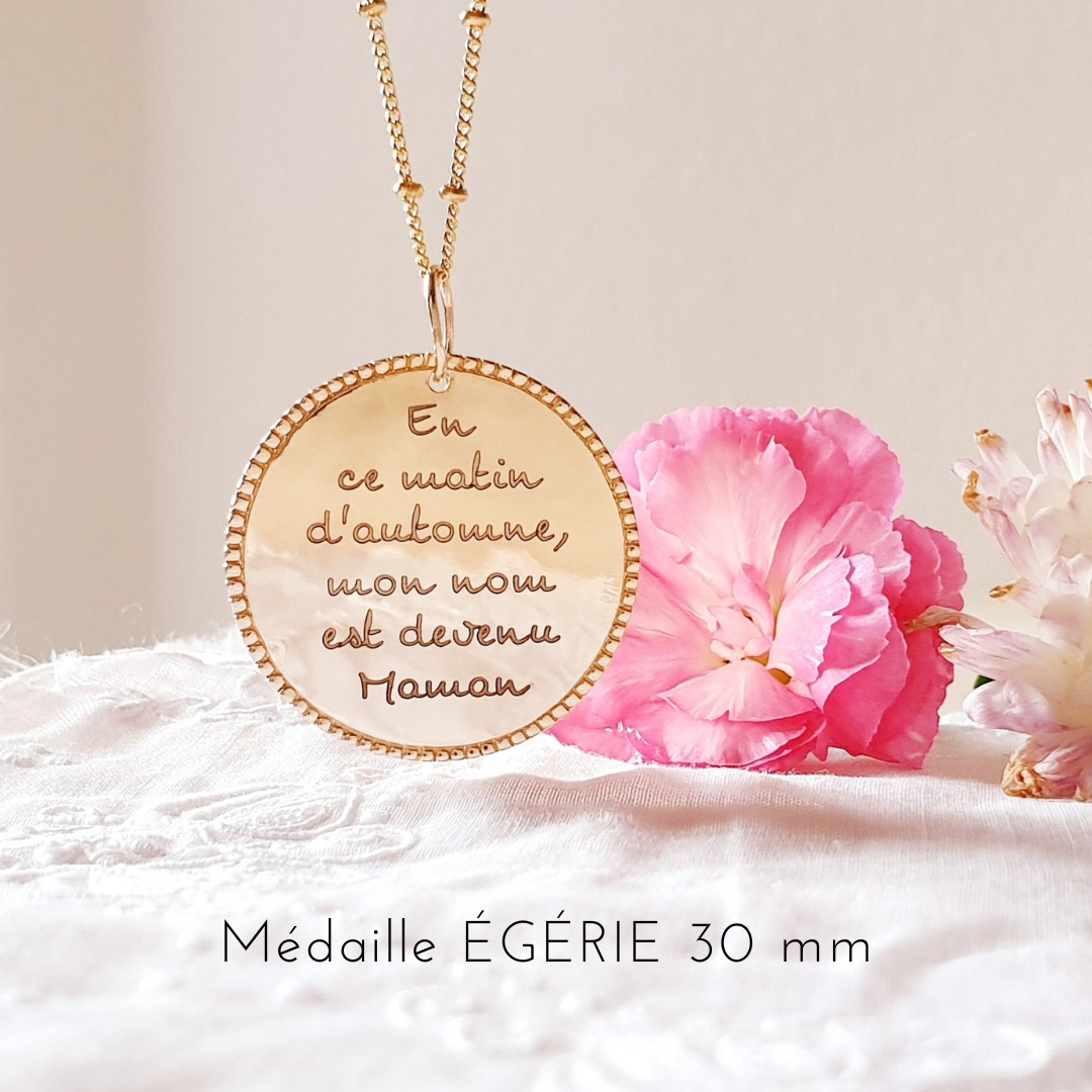 collier maman personnalise naissance