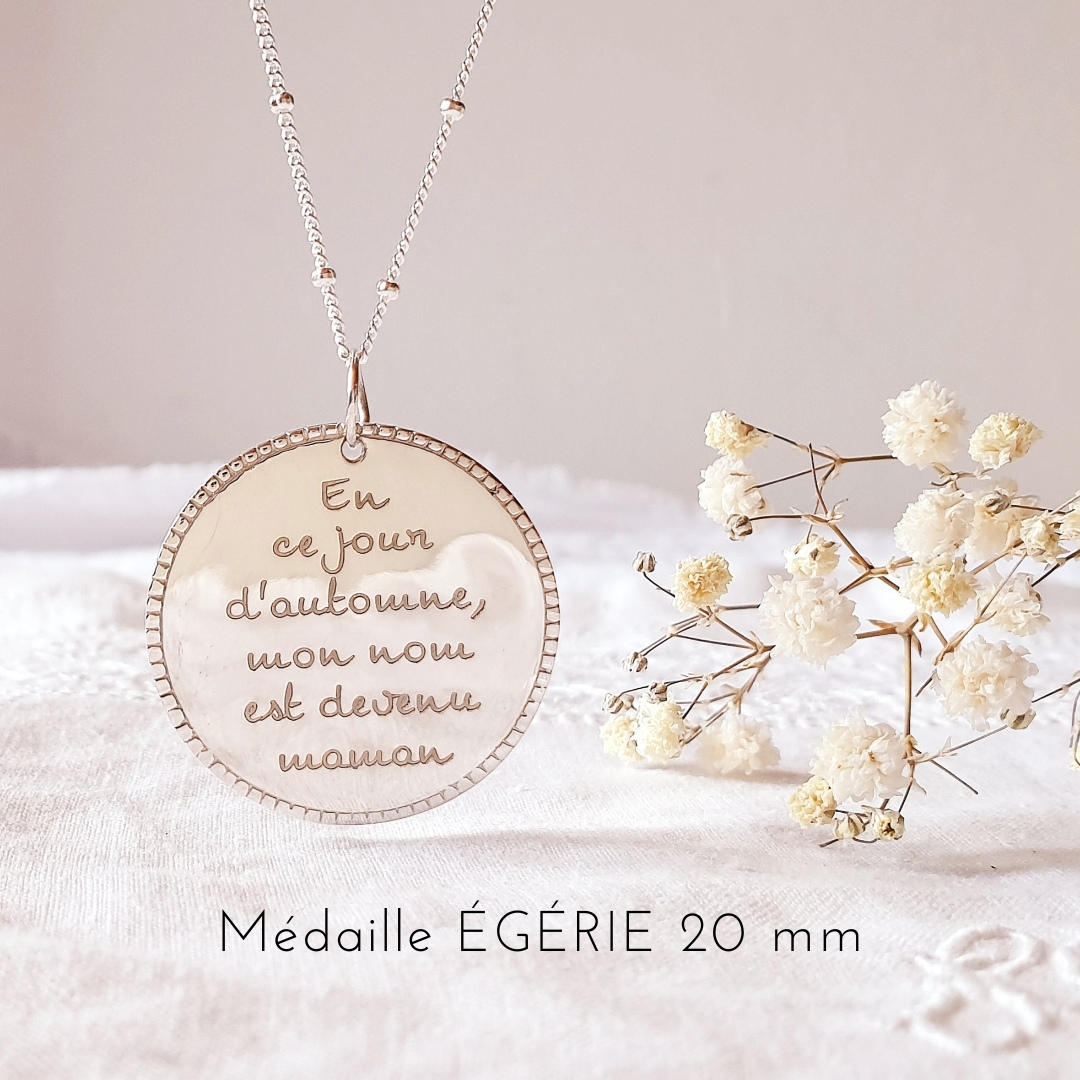 collier personnalisable maman naissance