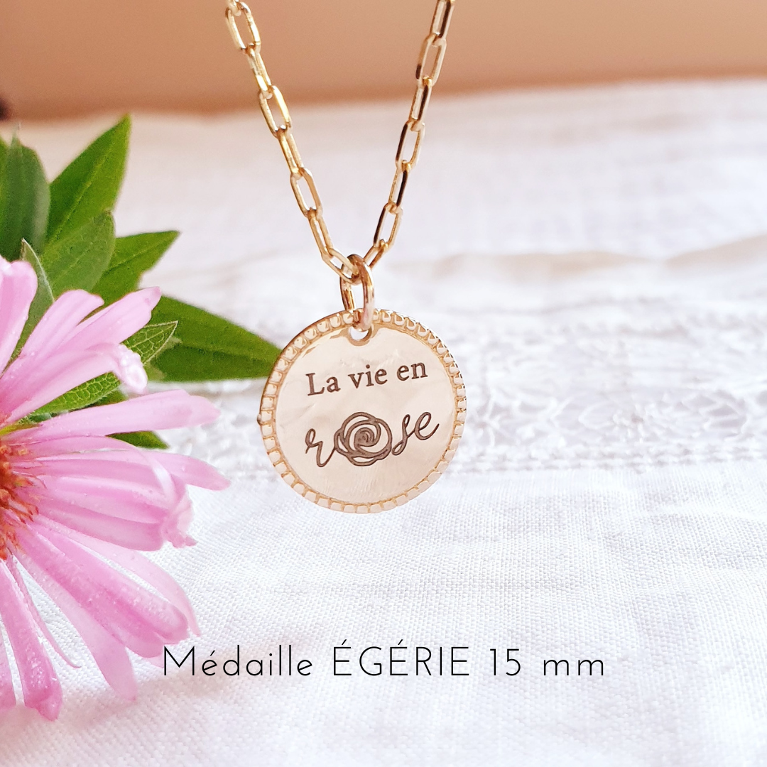 collier la vie en rose