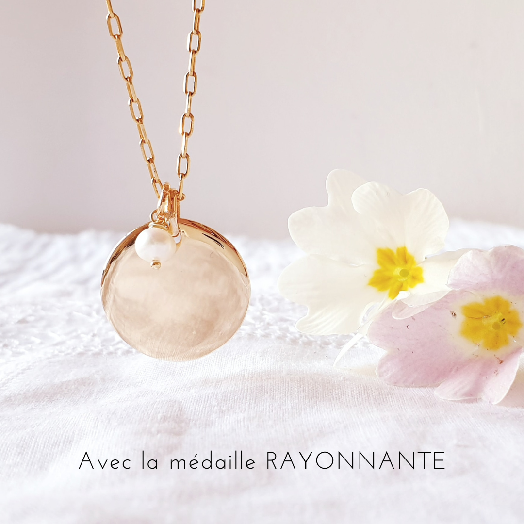 collier personnalisable nacre blanche