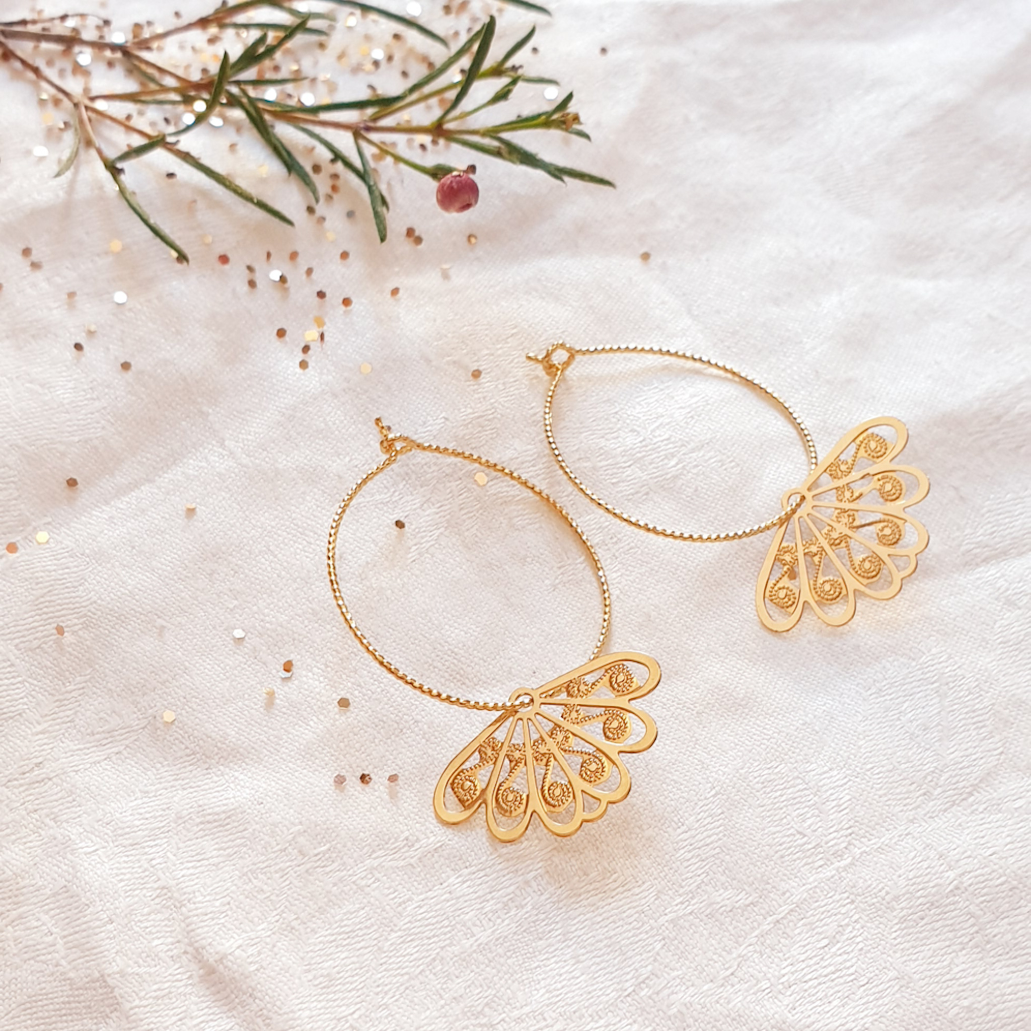 charm boucle d oreille creole eventail