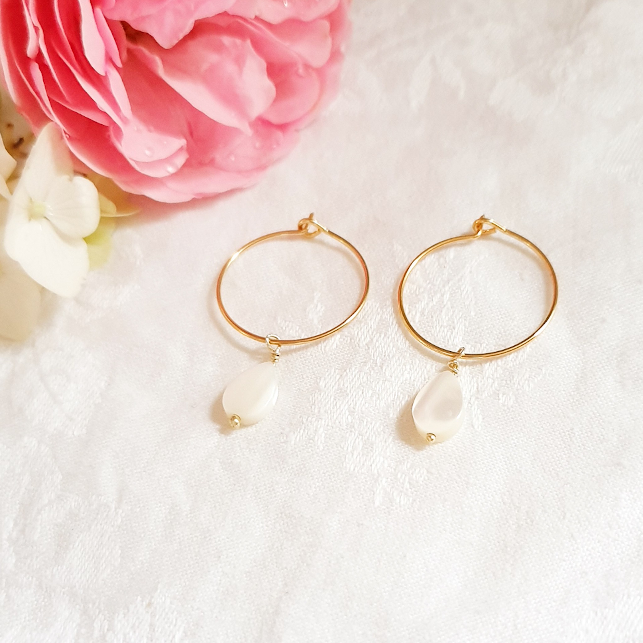 boucle d oreille nacre blanc