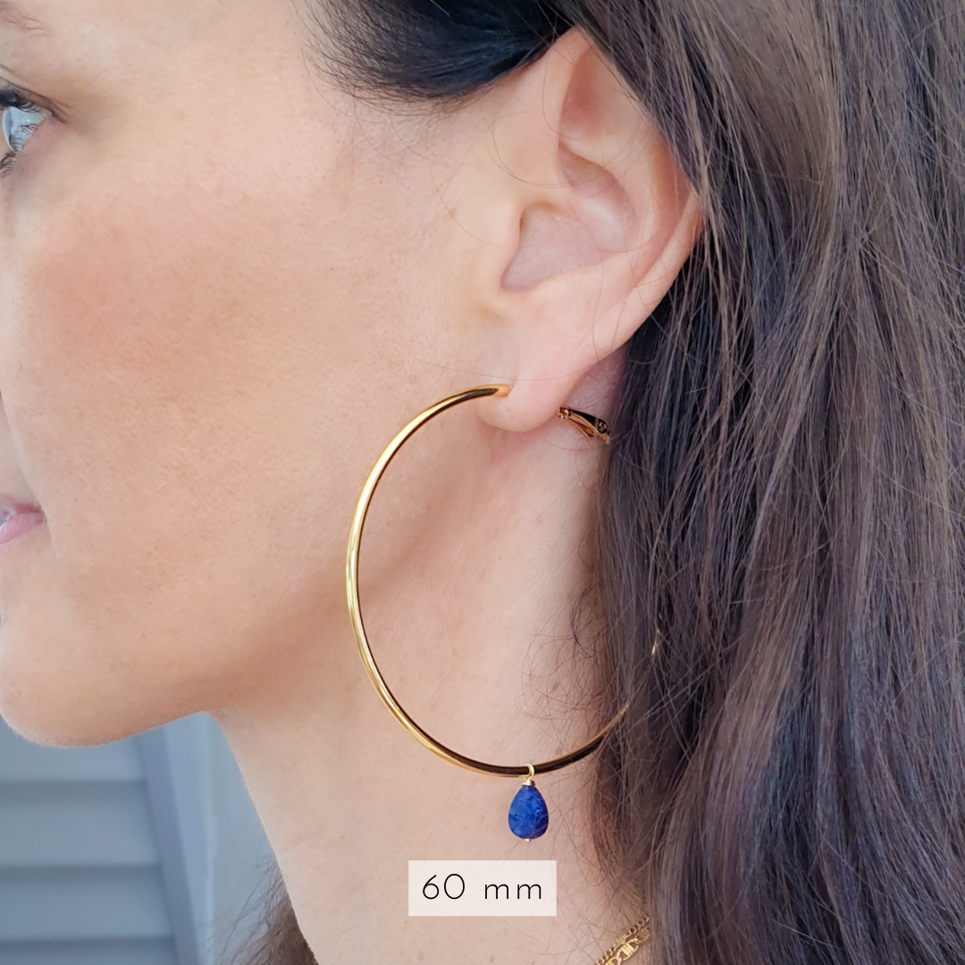 grand anneau oreille femme pierre bleu