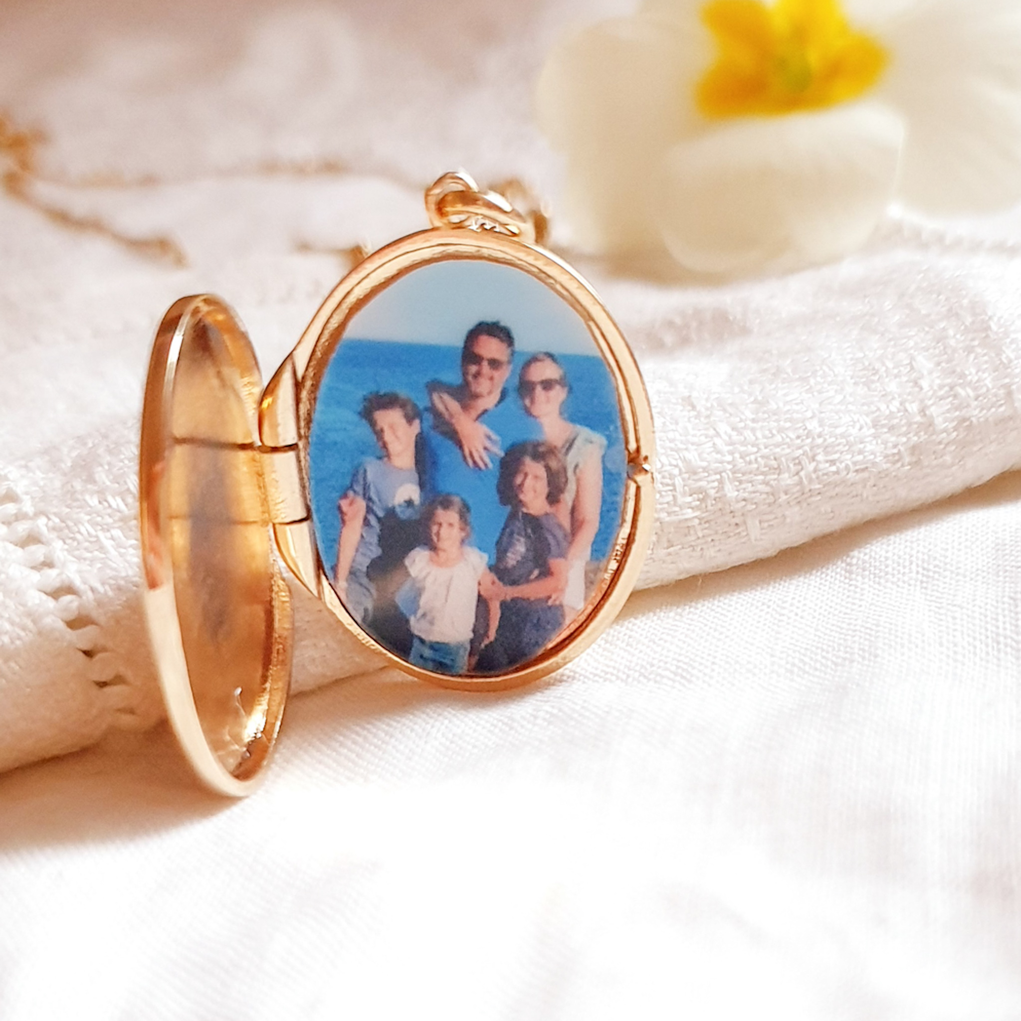 collier medaillon photo cadeau maman