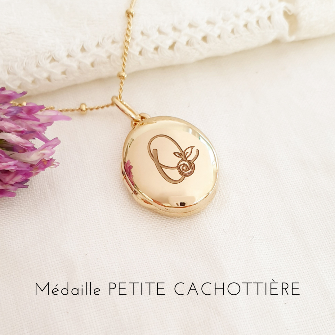 pendentif lettre initiale cadeau fille