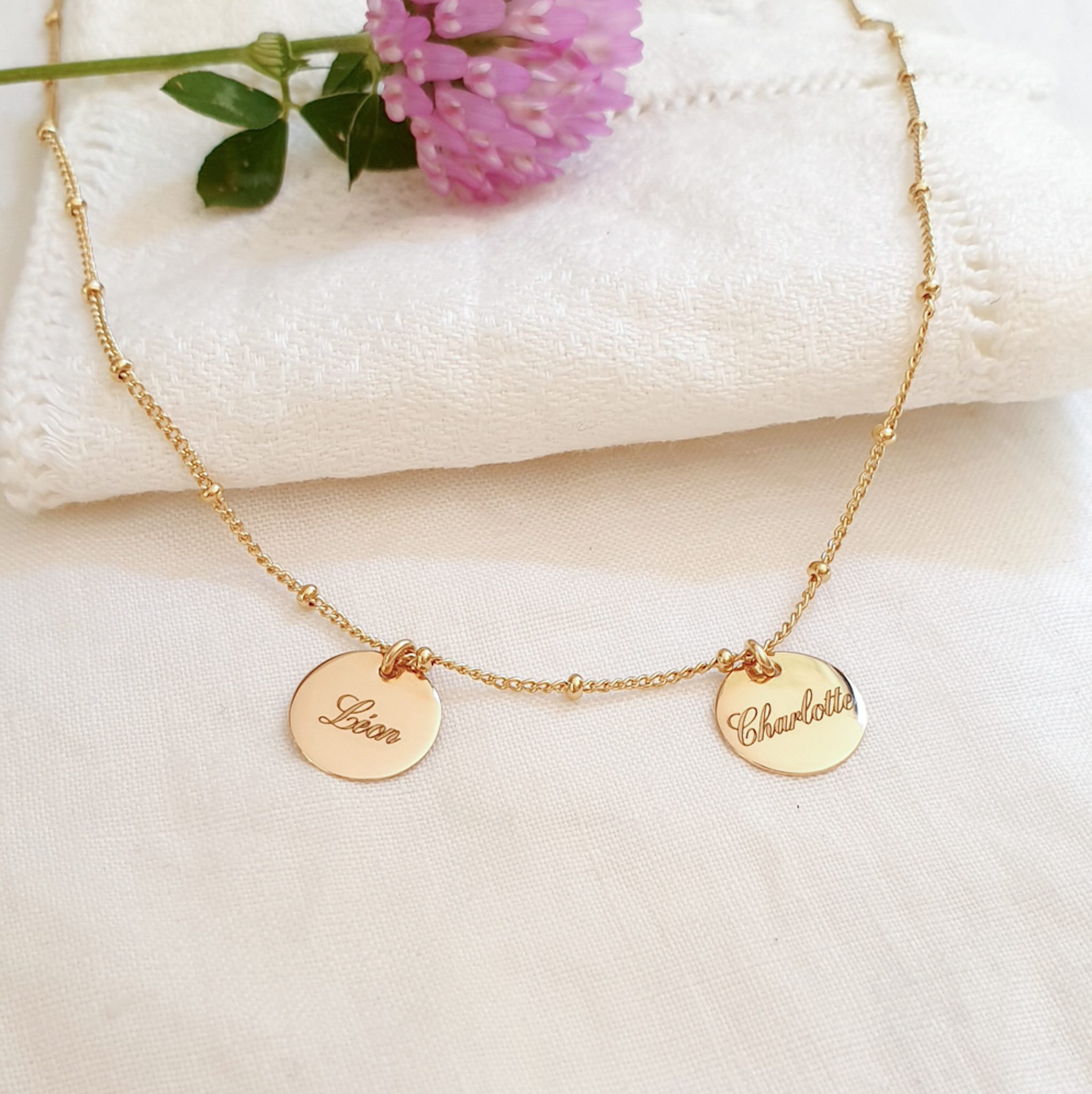 collier prenom breloques personnalisees