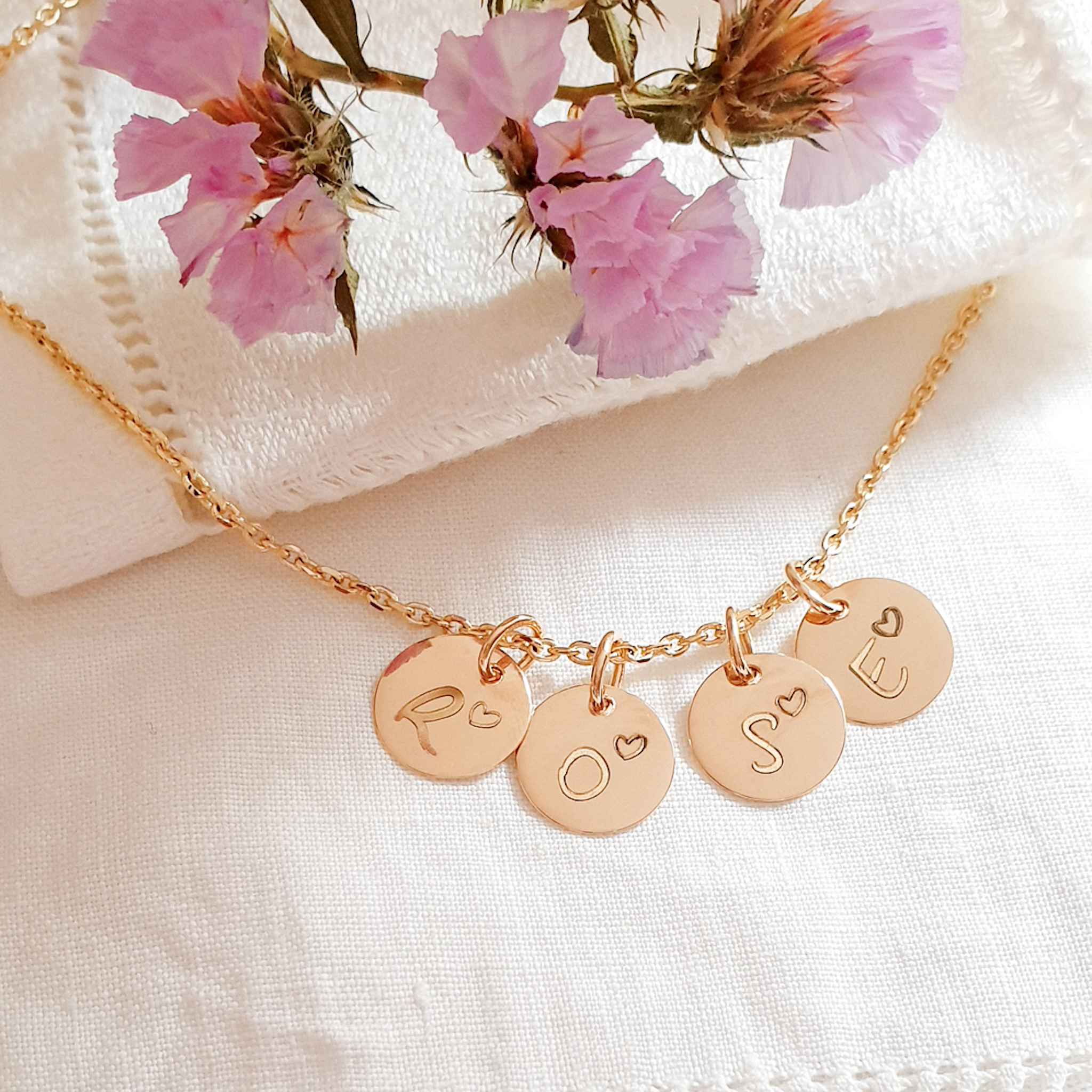 collier breloque pendentif personnalise avec prenom