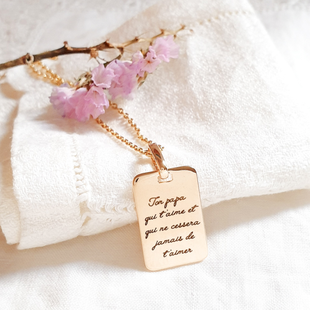 collier plaque personnalise