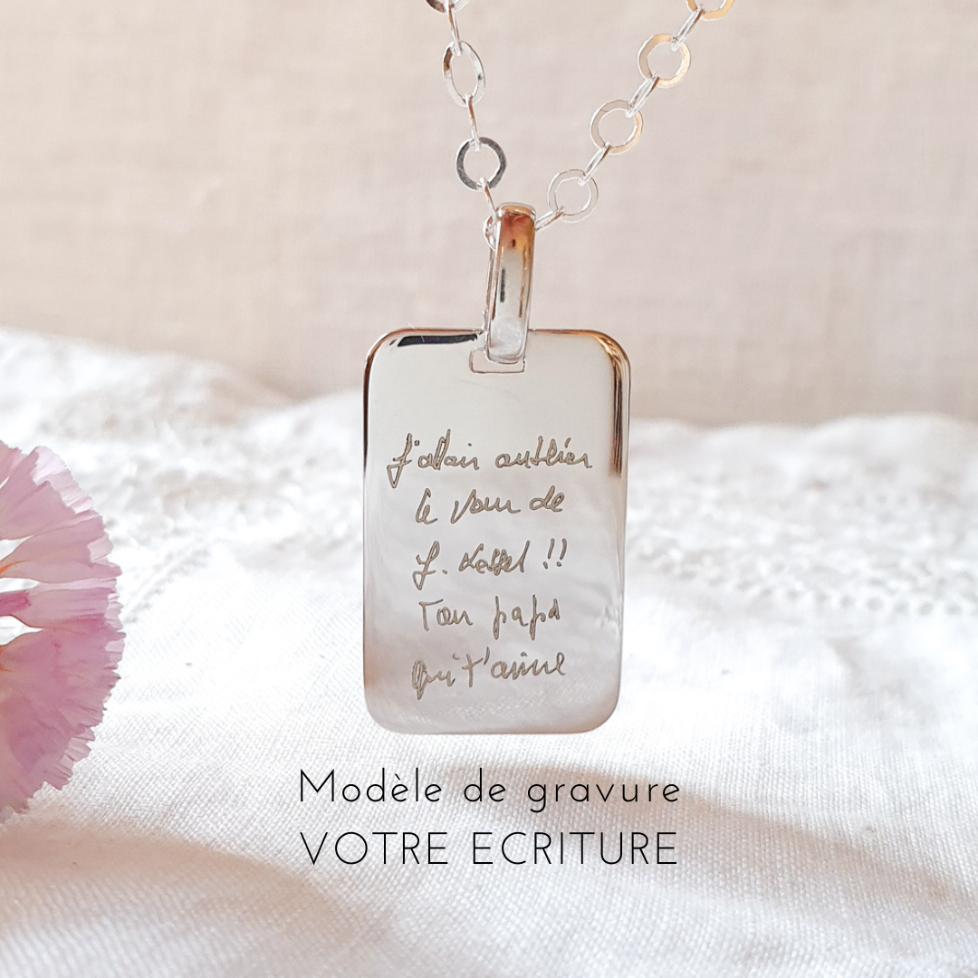 plaque personnalise avec mots ecrits