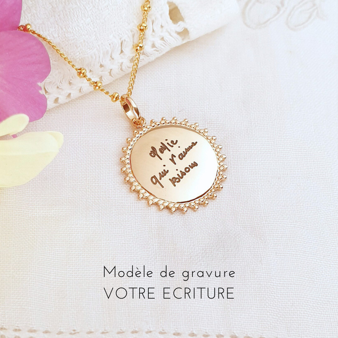 bijou ecriture grave souvenir grand mere