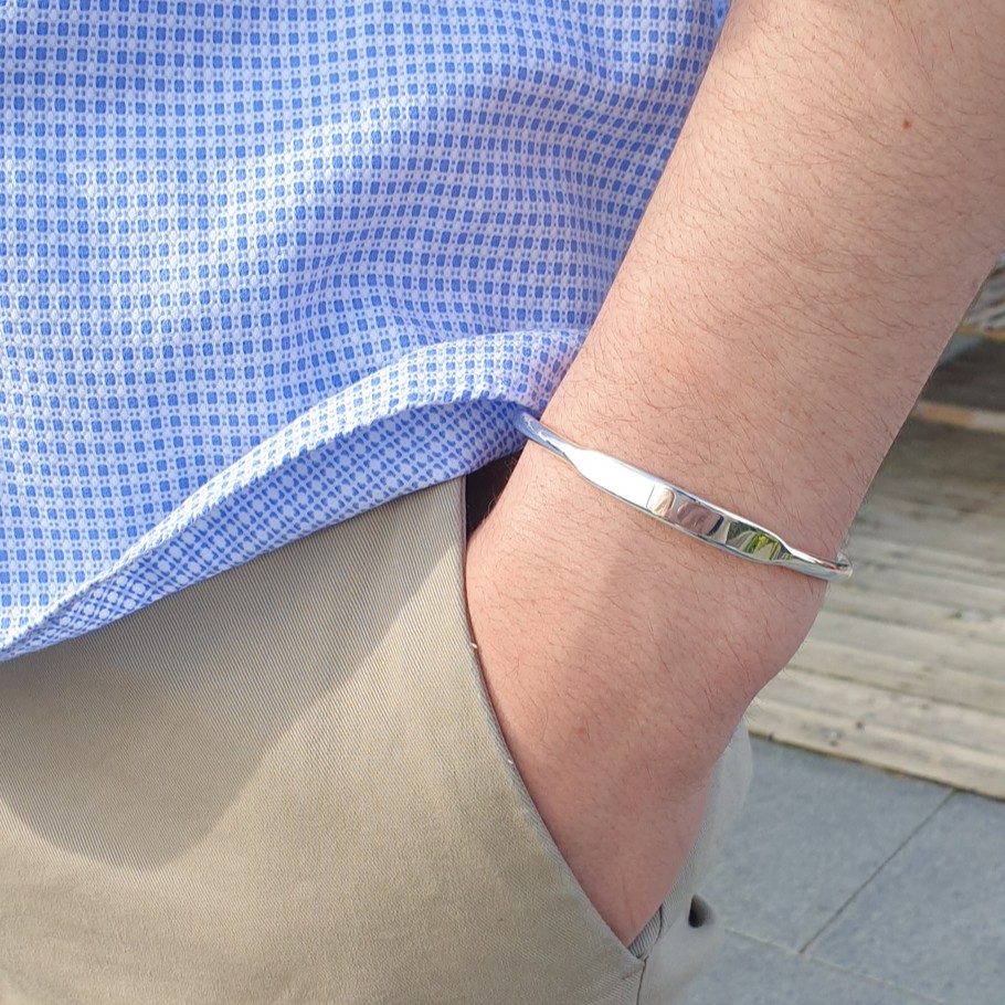 bracelet jonc homme argent gravure personnalisee