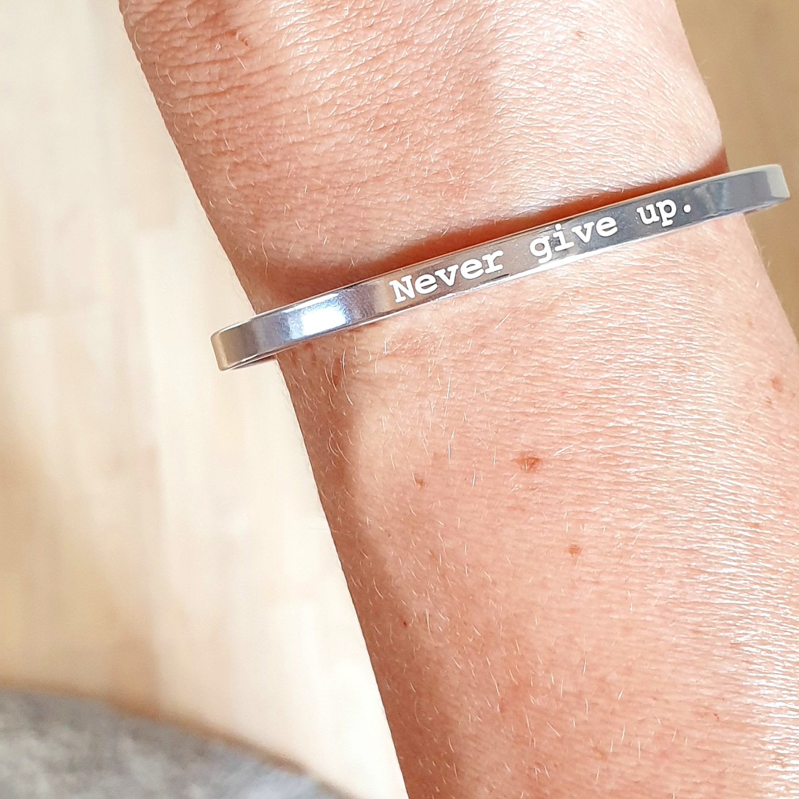 bracelet jonc argent personnalise gravure homme