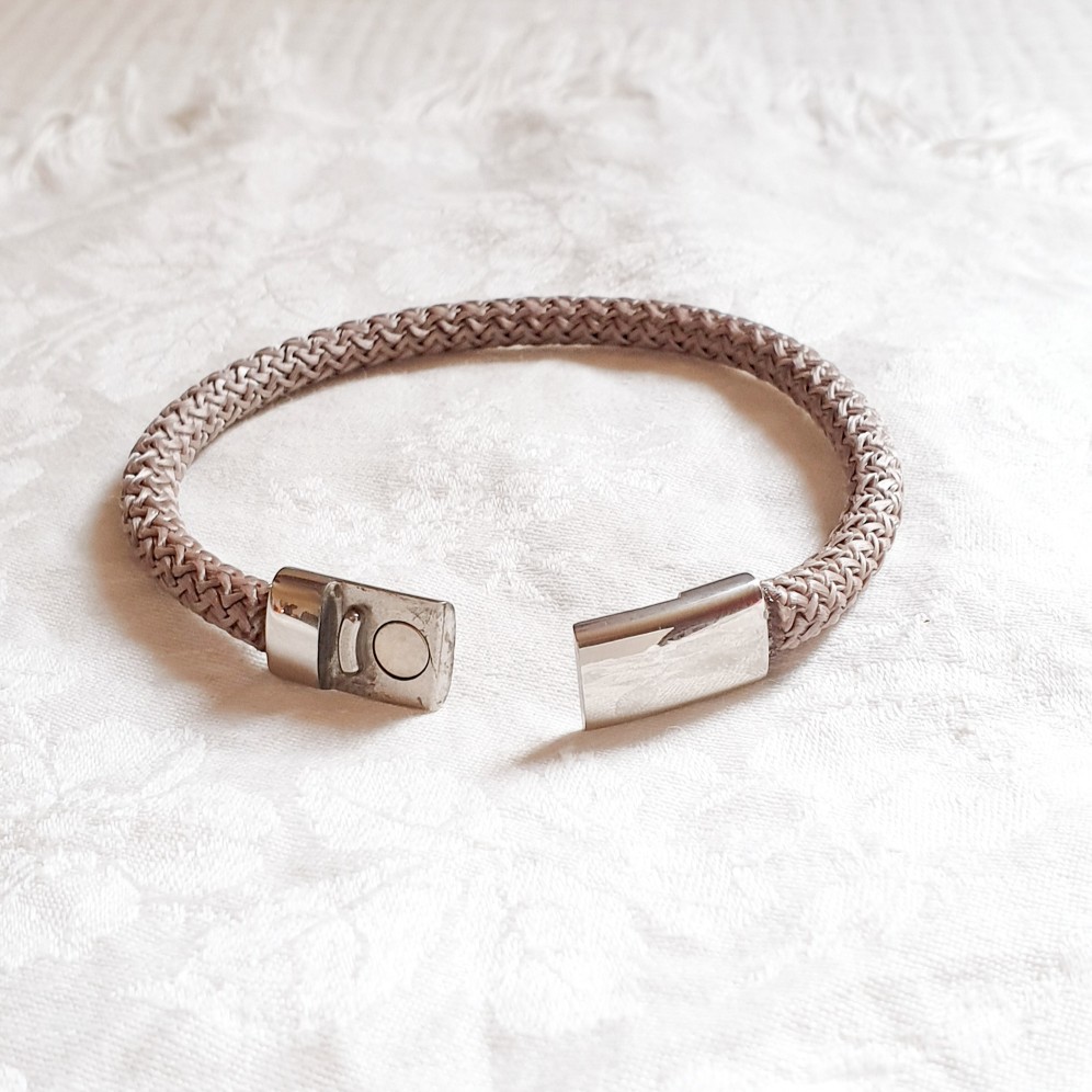 bracelet homme fermoir acier magnetique