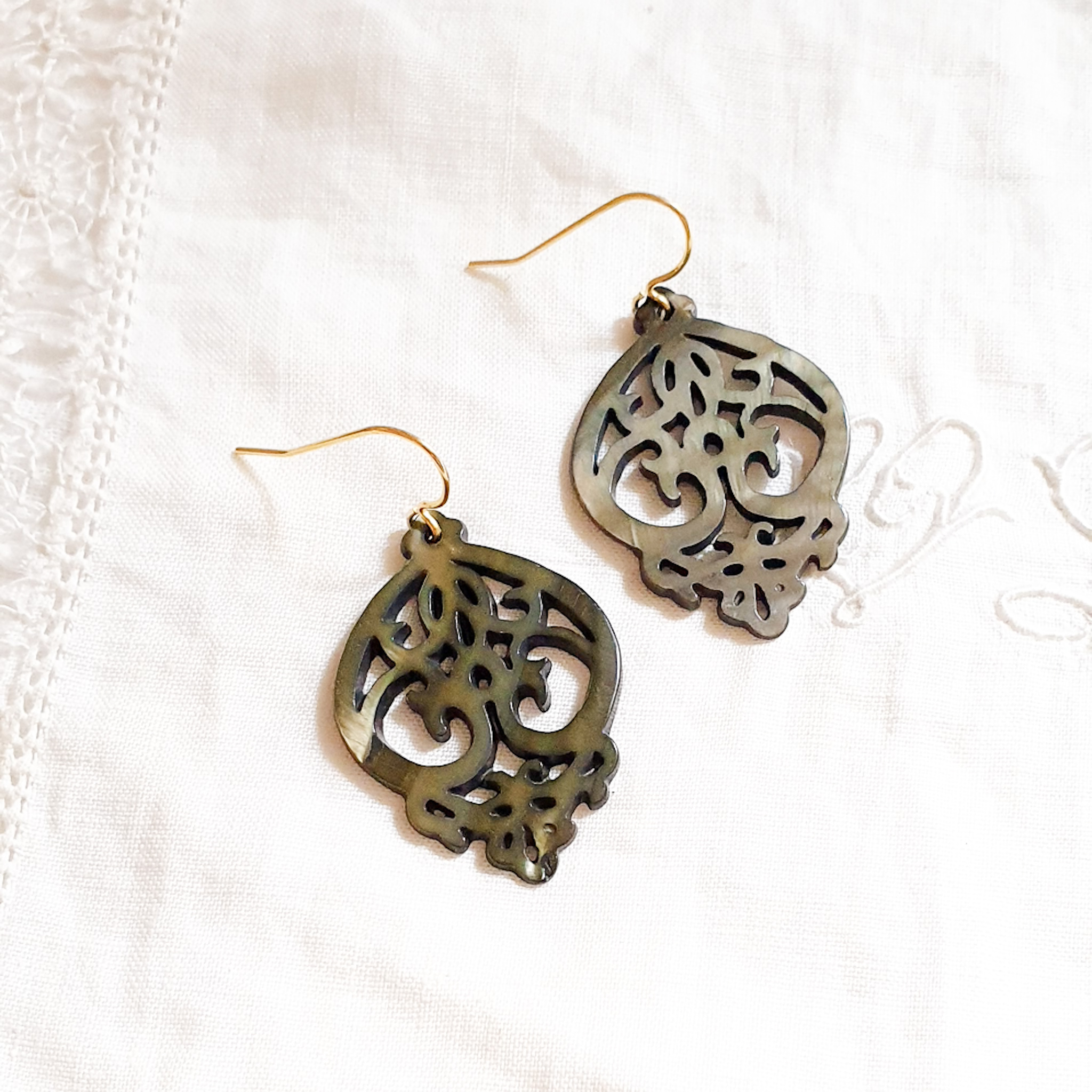 ROSA boucles d\'oreilles nacre gris vert Or argent