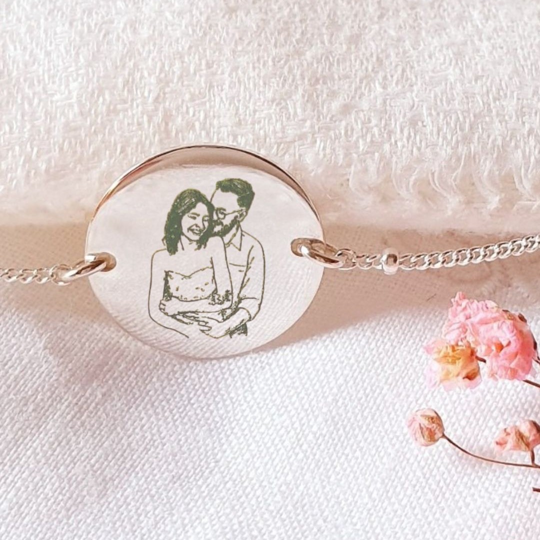 photo gravee sur bracelet