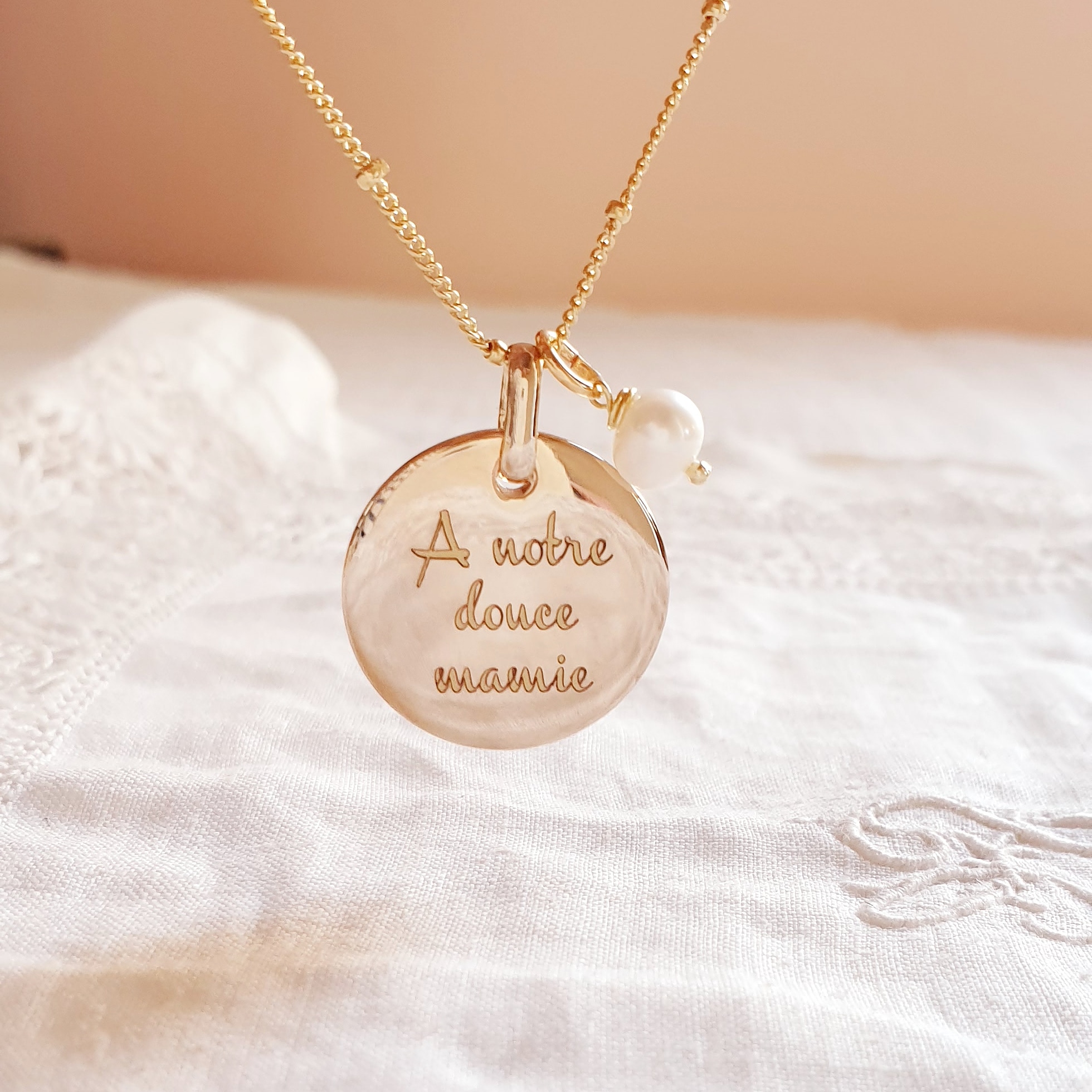 collier personnalisable mamie rayonnante