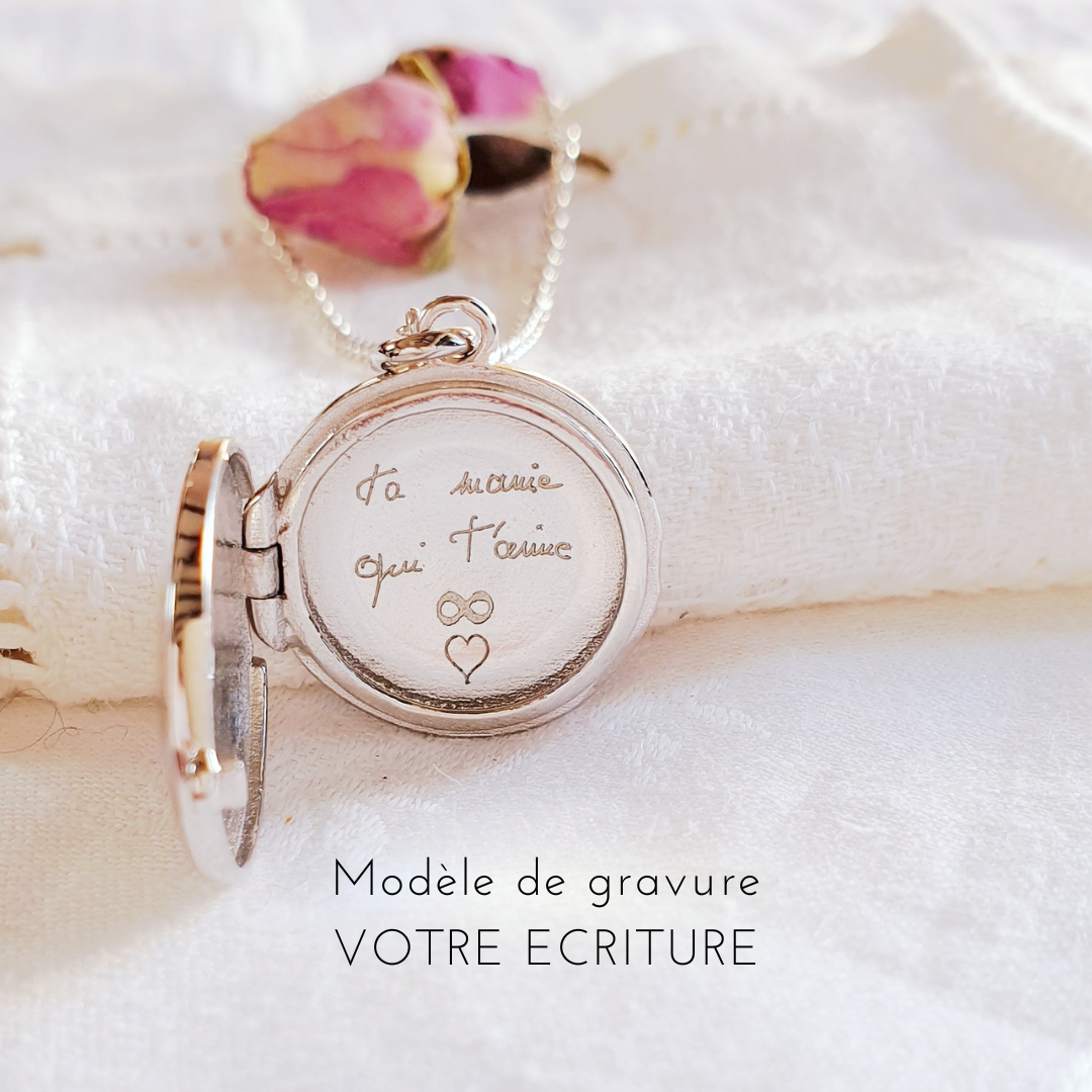 bijou personnalise avec mots ecrits deces grand mere