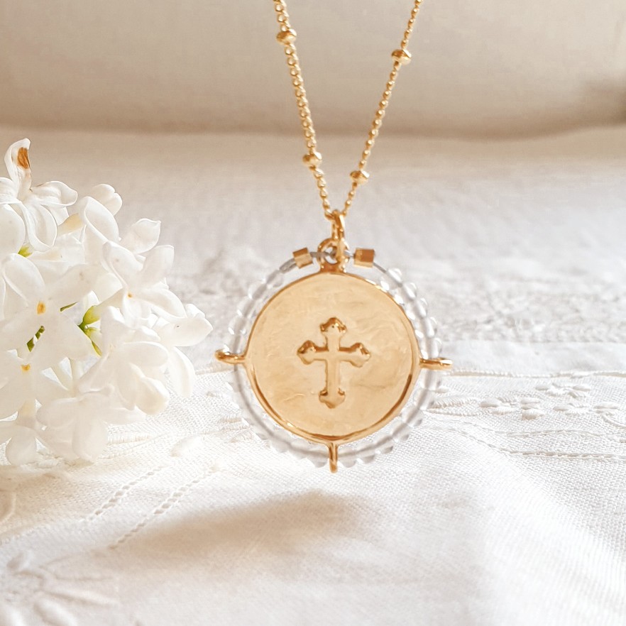 pendentif croix or et pierre blanc