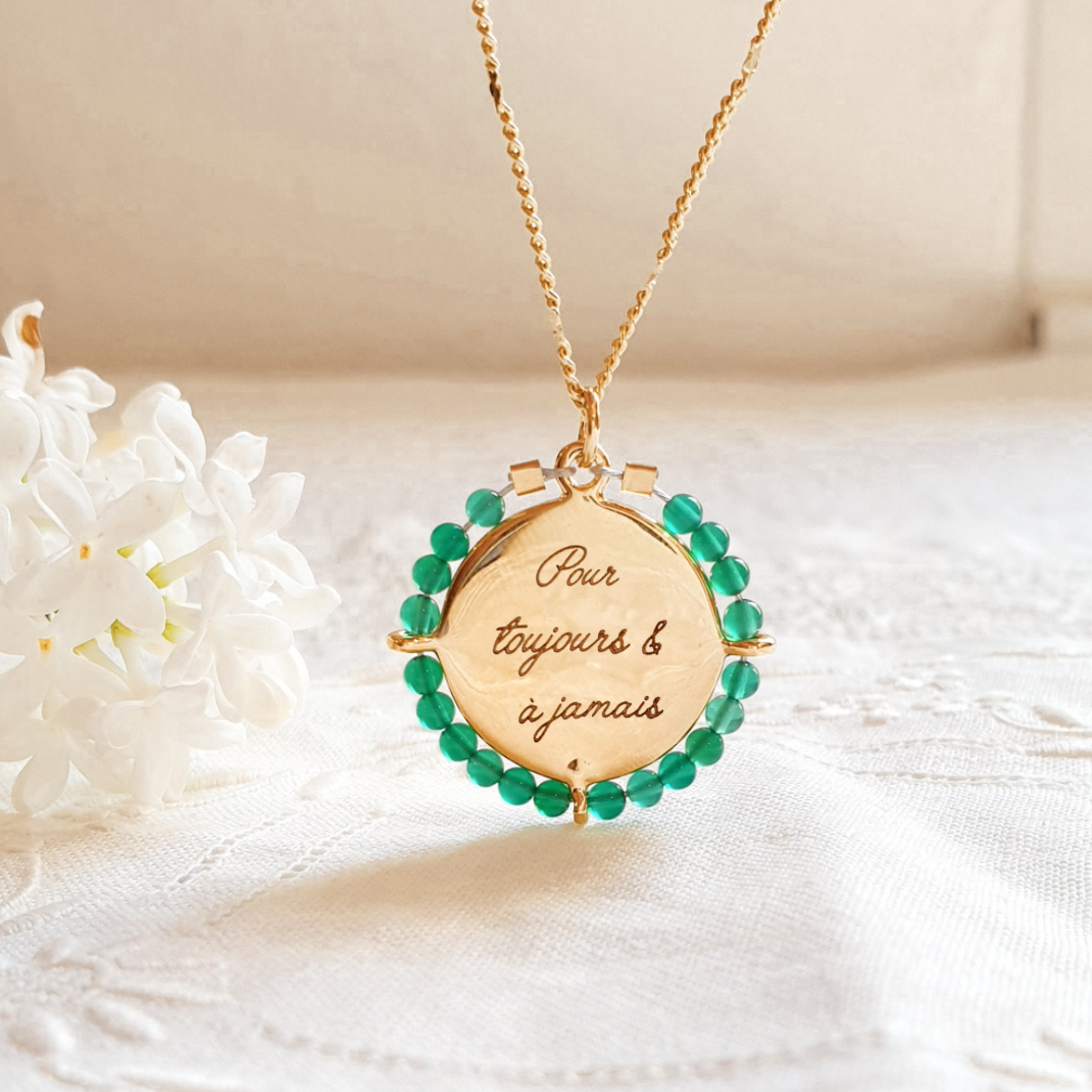 pendentif personnalise or et pierre de naissance mai