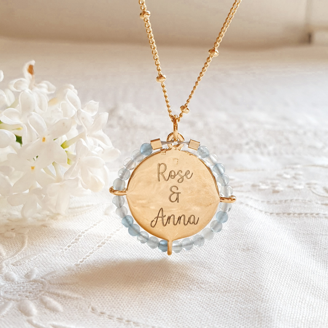 cadeau maman medaille personnalisee pierre de decembre