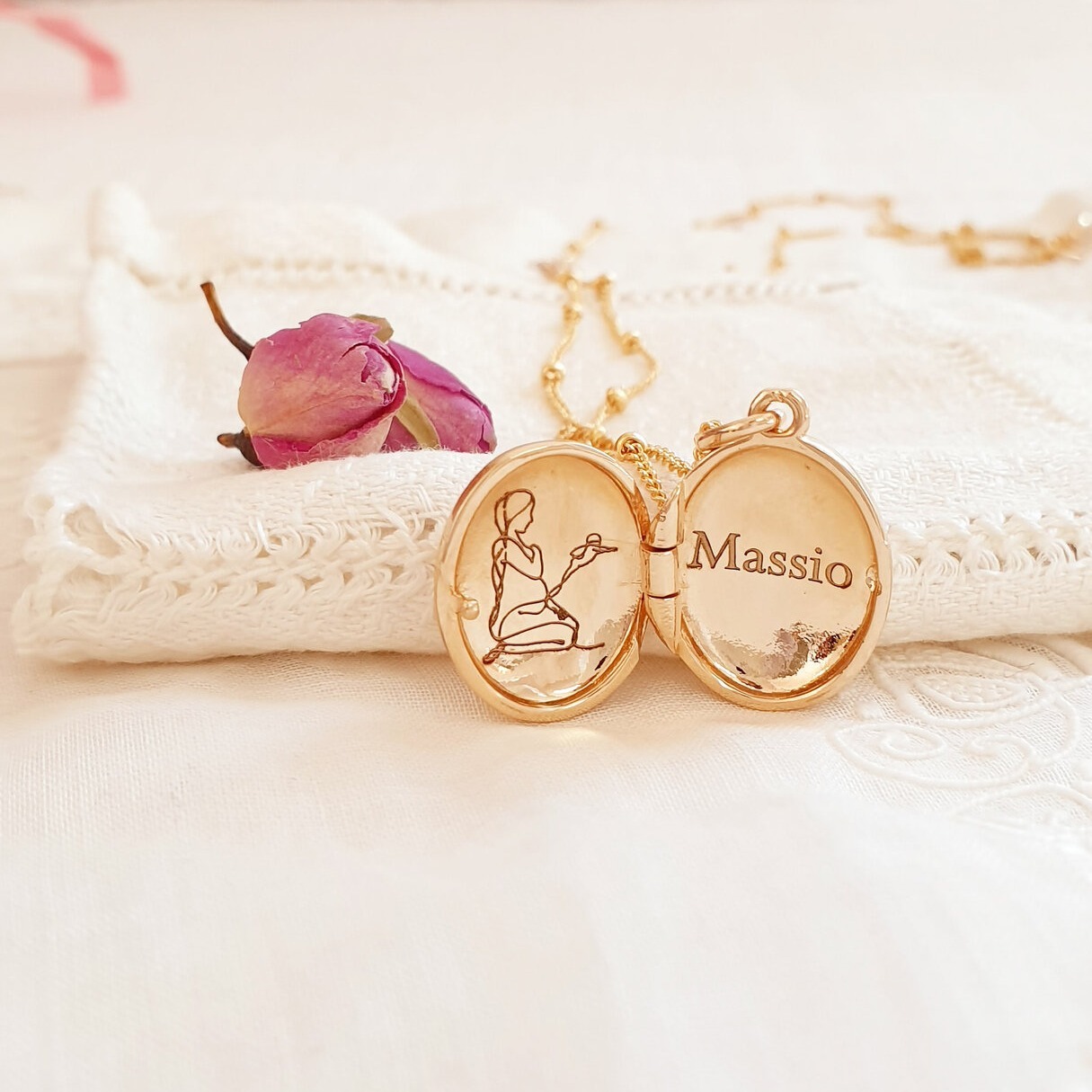 medaillon souvenir deuil perinatal