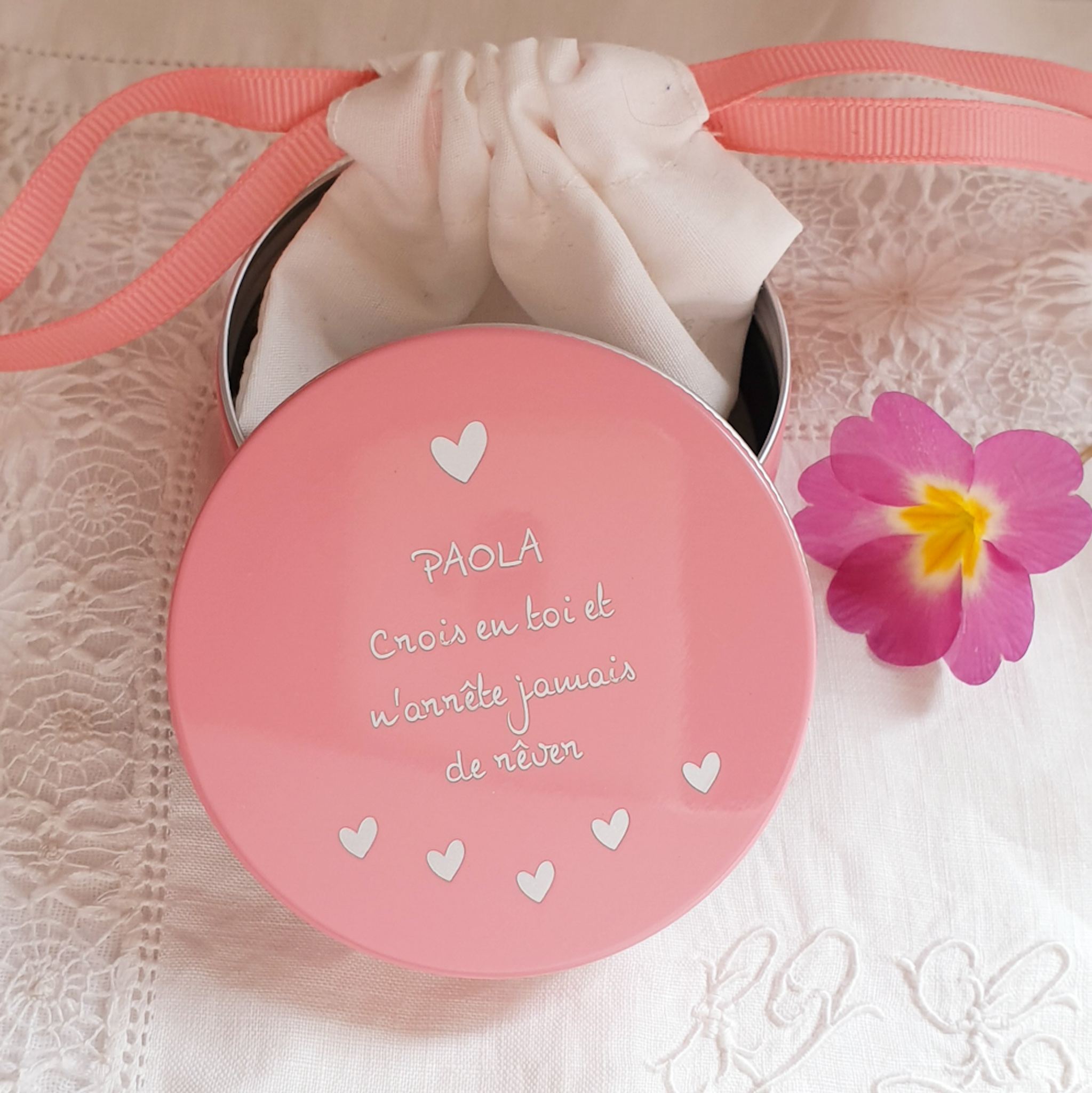 cadeau-anniversaire-fille-boite-gravee