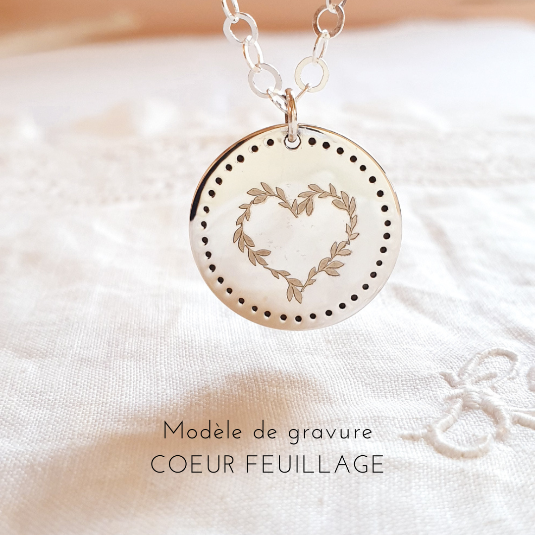 collier-femme-personnalise-avec-coeur-feuillage