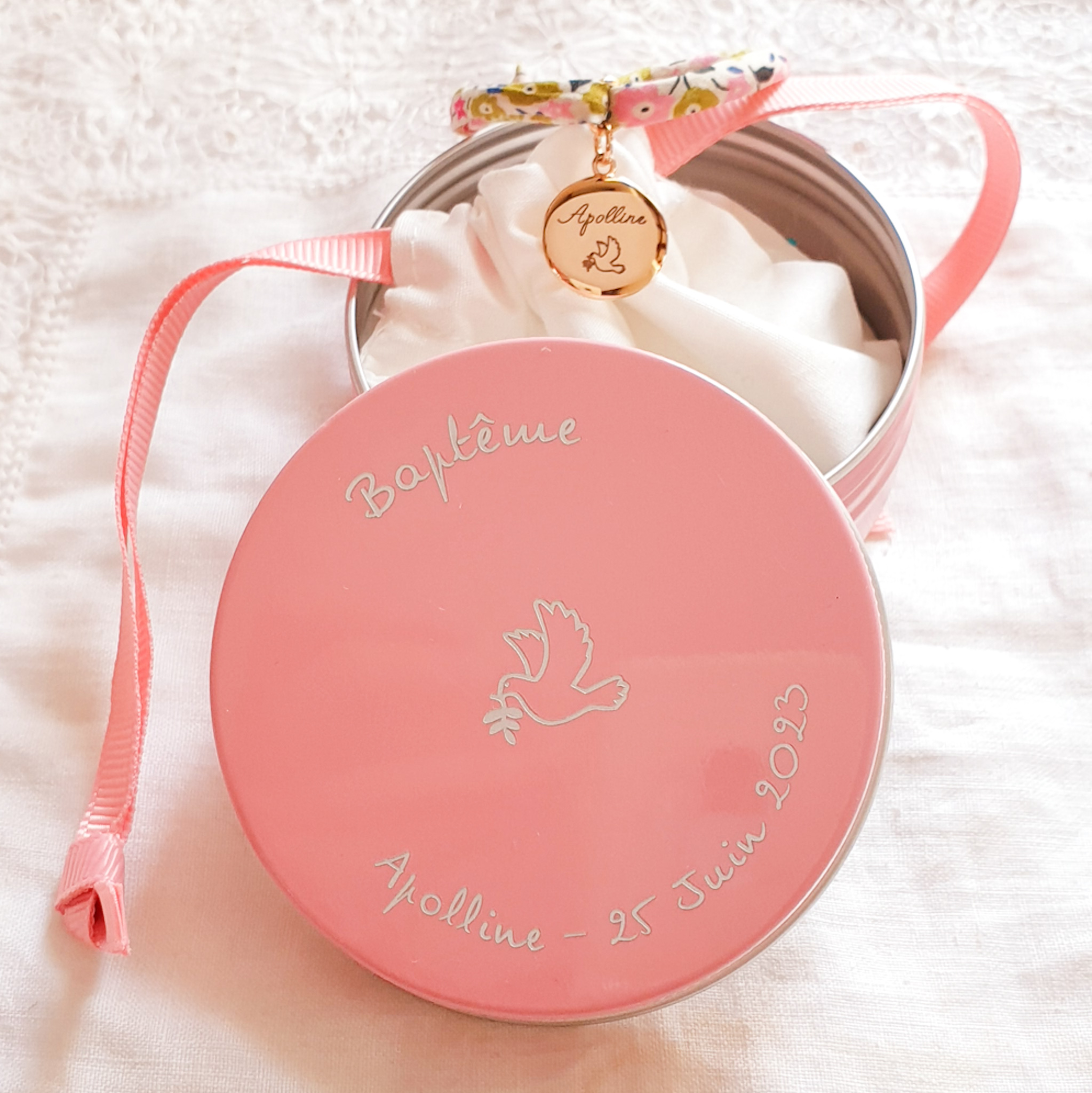 bijou-bapteme-bracelet-liberty-boite-colombe