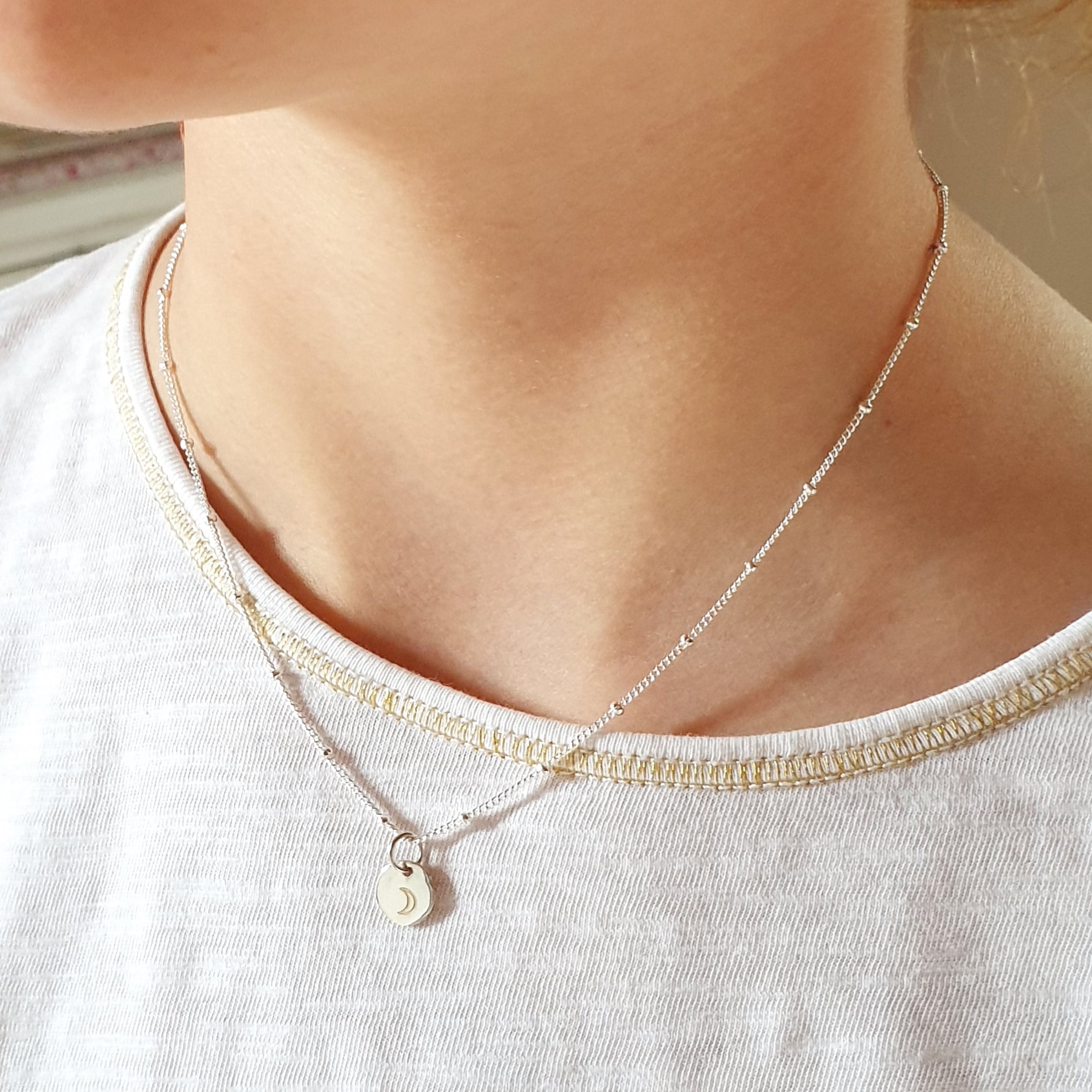 pendentif-personnalise-argent-fille-lune