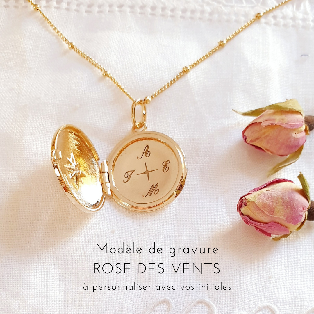 collier-femme-perosnnalise-initiales-famille-rose-des-vents