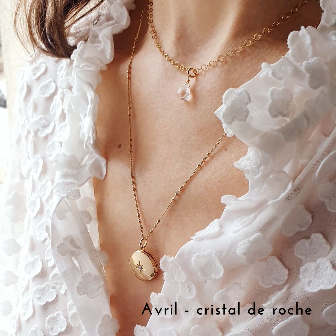 pierre-de-naissance-avril-cristal-de-roche-bijou-femme-lithotherapie