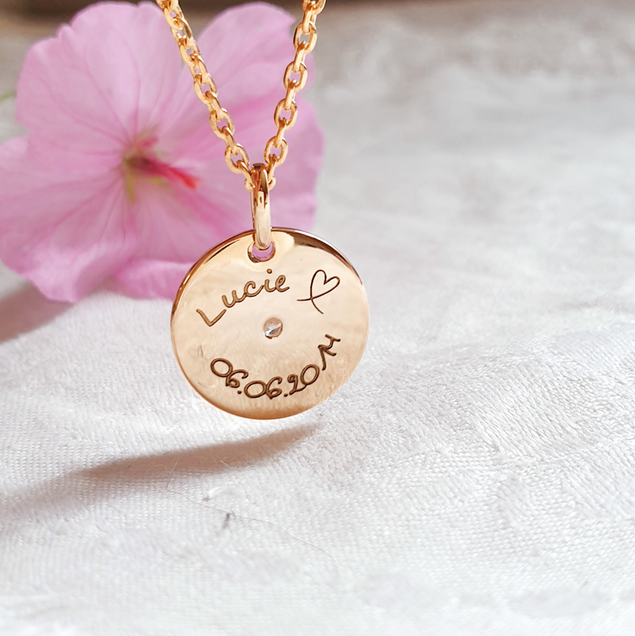 collier-prenom-naissance-cadeau-maman