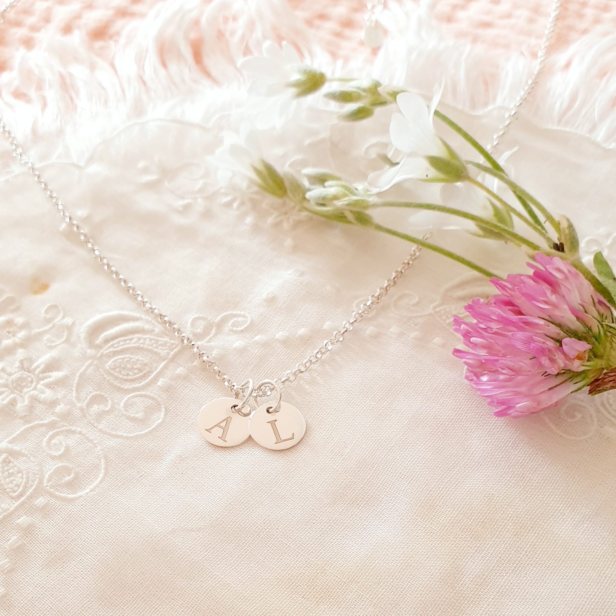 collier-femme-personnalisable-breloques-argent
