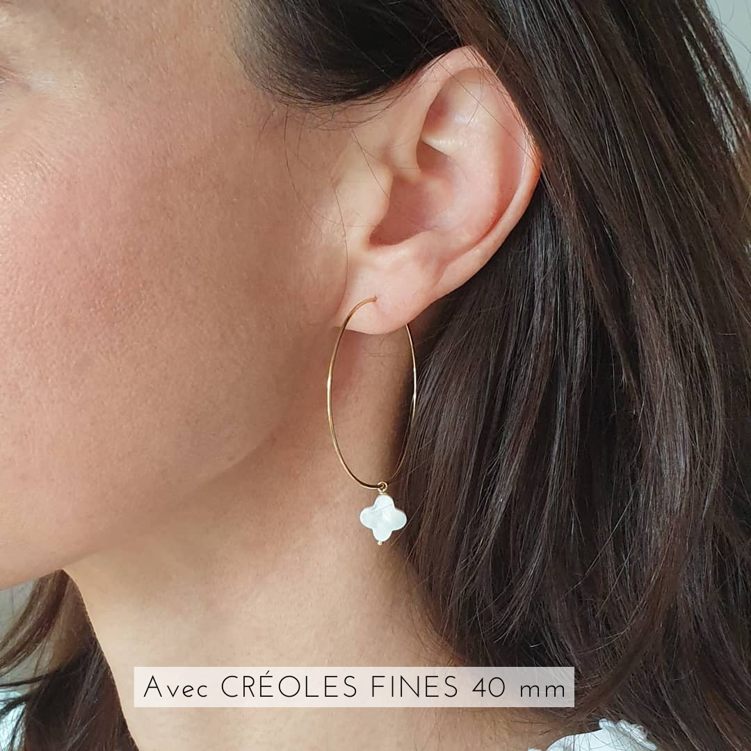 boucle-creole-nacre-blanc