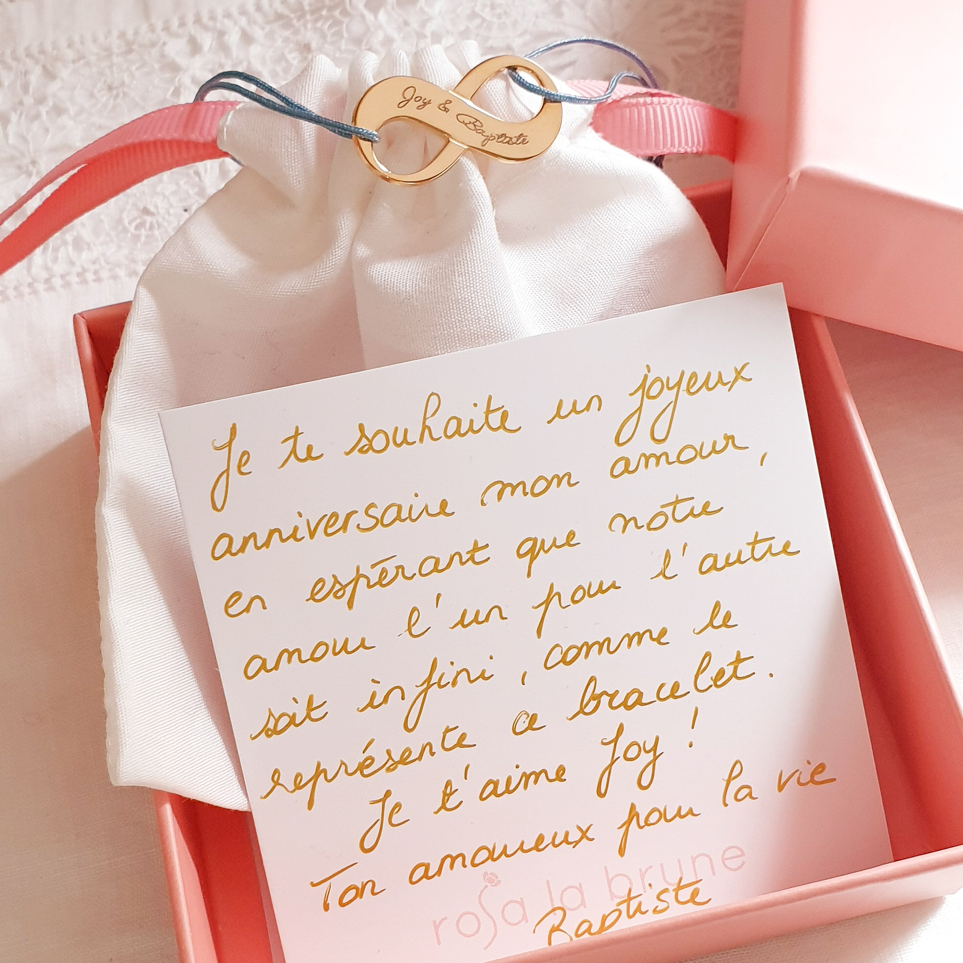bracelet-infini-cadeau-anniversaire-pour-femme-cherie