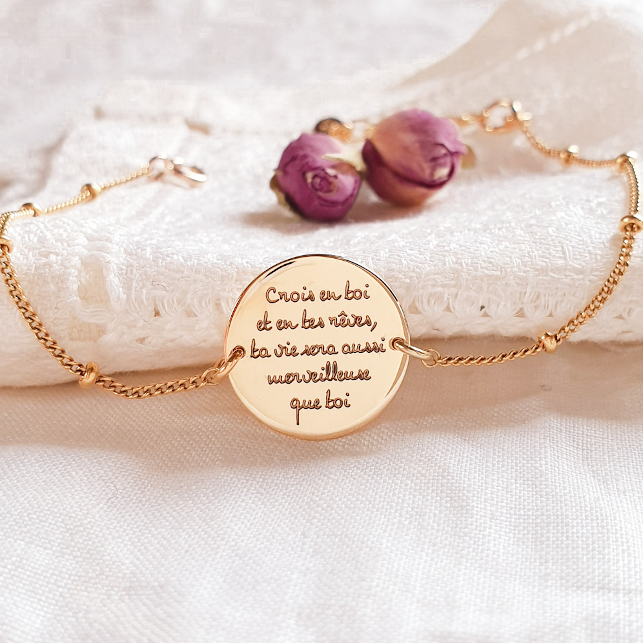 bracelet-personnalise-crois-en-tes-reves