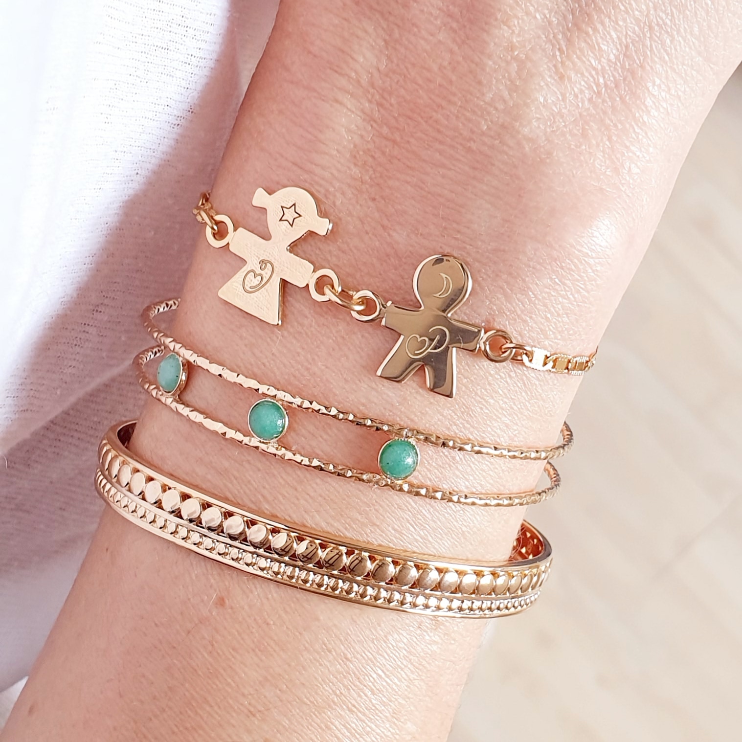 bracelet-prenom-famille-grave-chaine