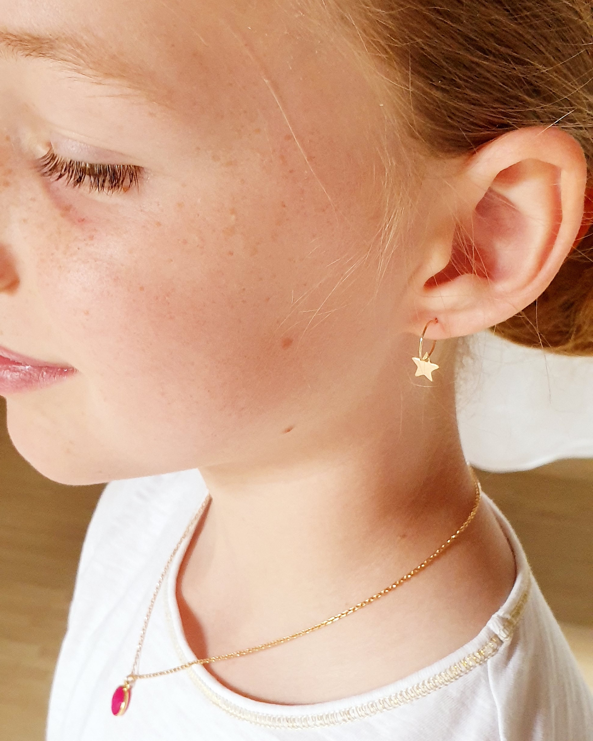 boucle-fille-creole-charm-etoile