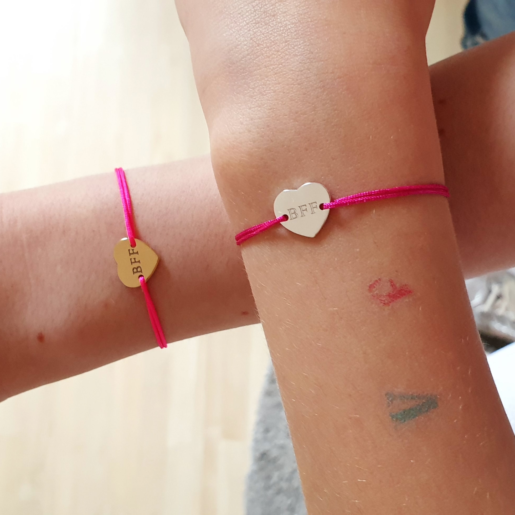 bracelet-d-amitie-bff-fille-cadeau-anniversaire-meilleure-amie-petit-in-love