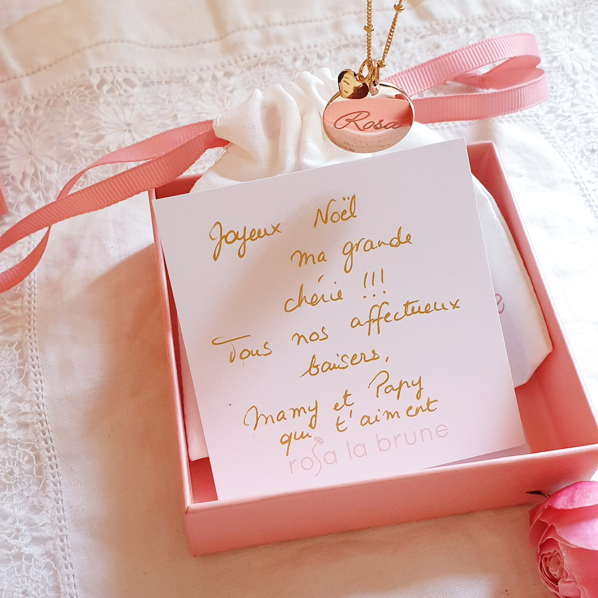 cadeau-noel-pour-fille-collier-personnalise