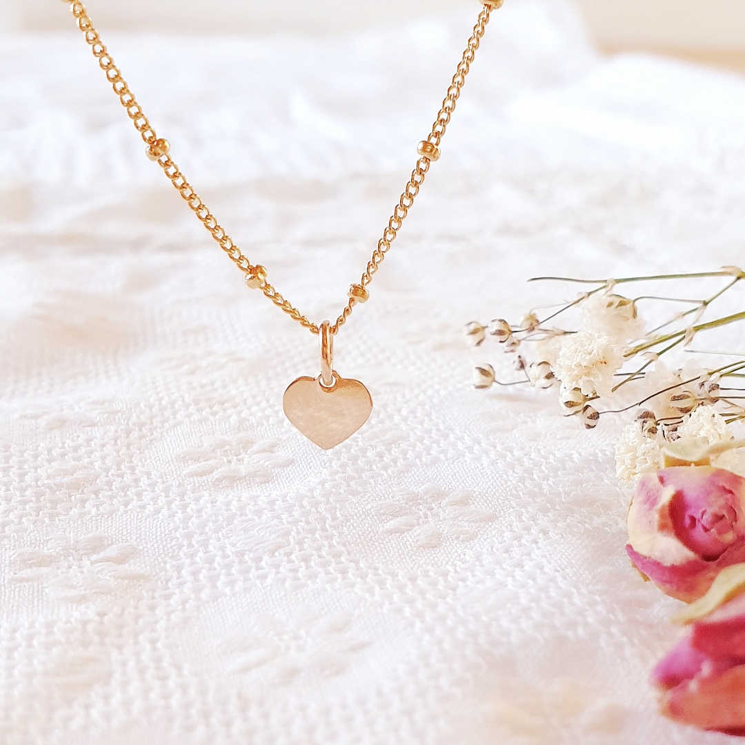 pendentif-personnalise-plaque-or-mini-coeur