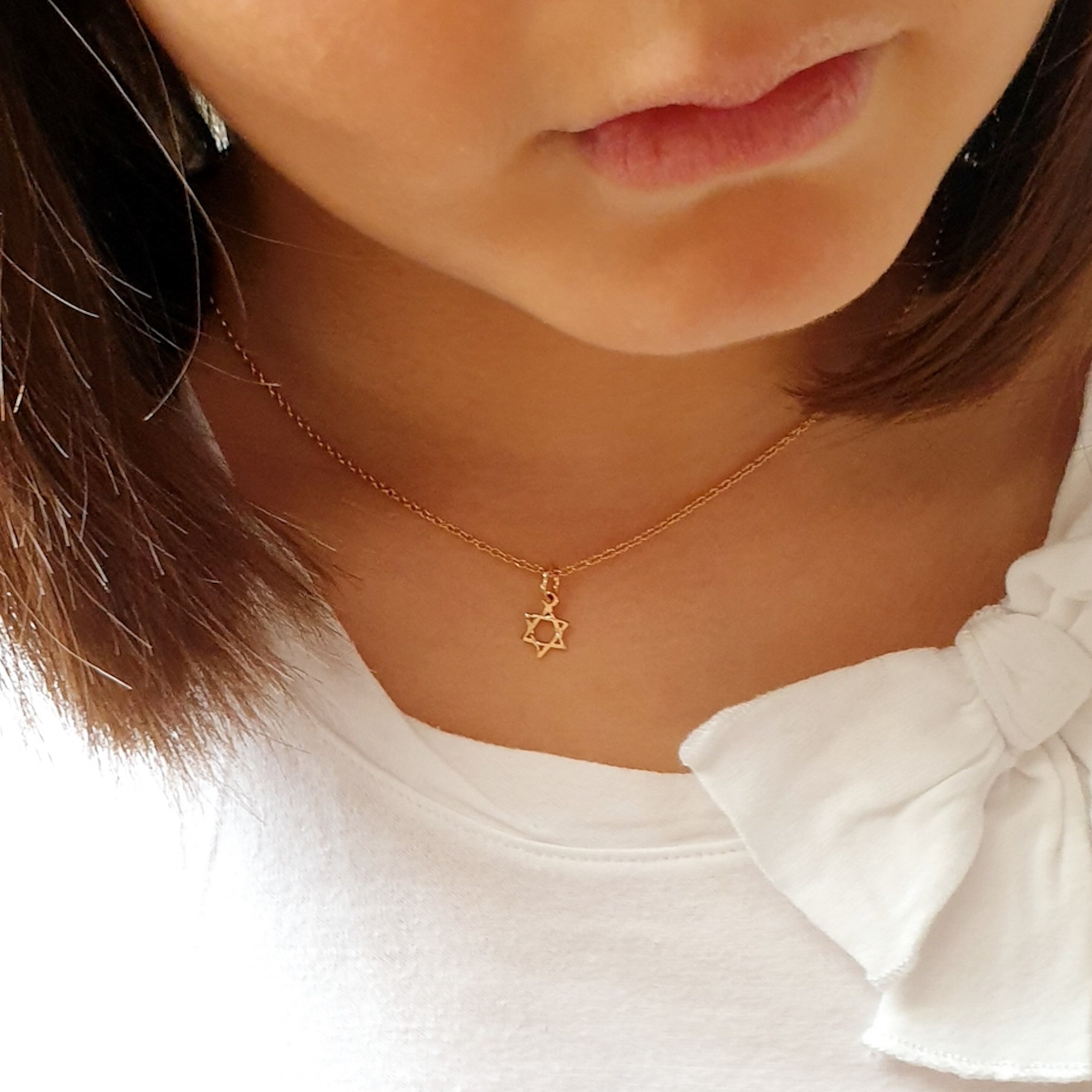 collier-plaque-or-ras-de-cou-pendentif-juif-etoile-de-david