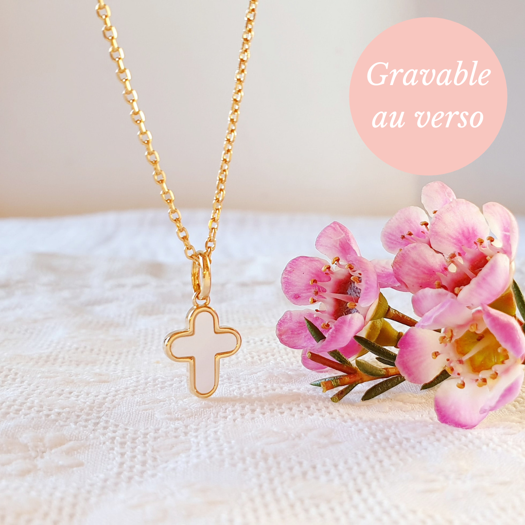 Pendentif croix personnalisable Nacre et Or PERSONNELLE