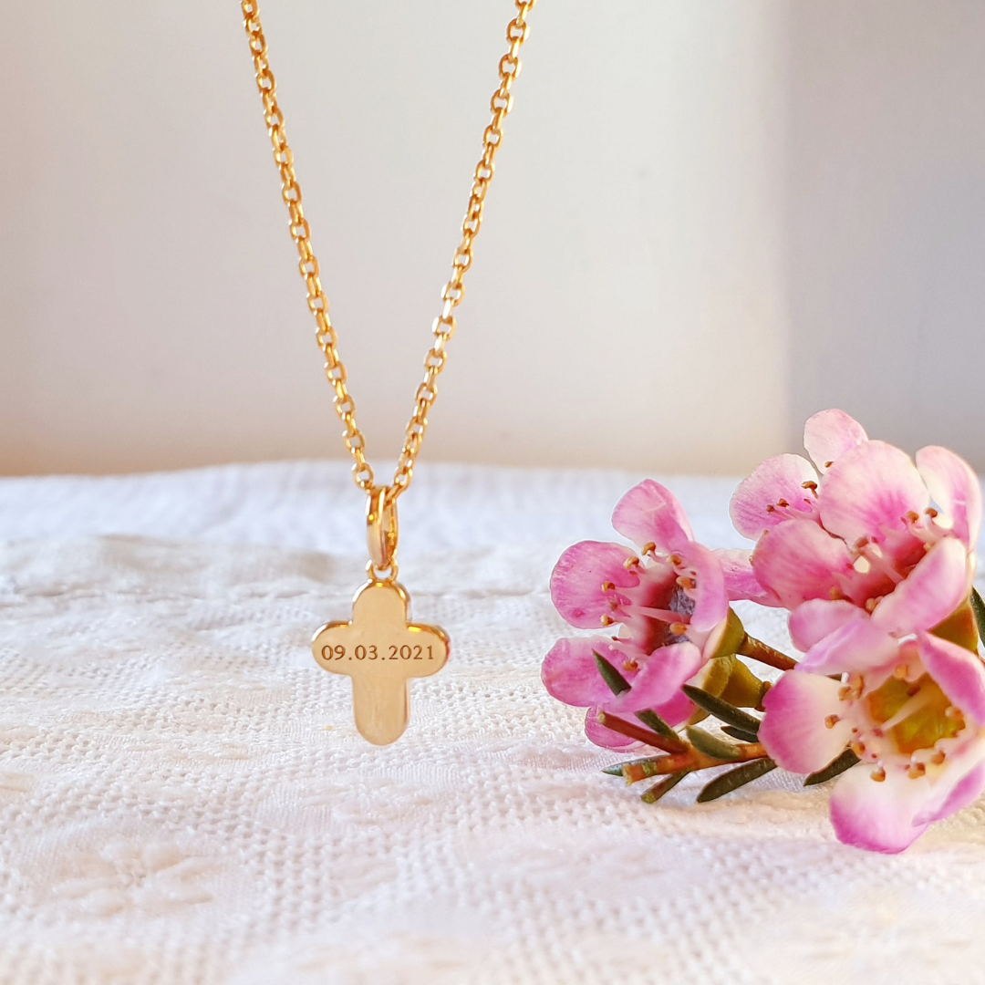 pendentif-religieux-personnalise-date-communion-croix