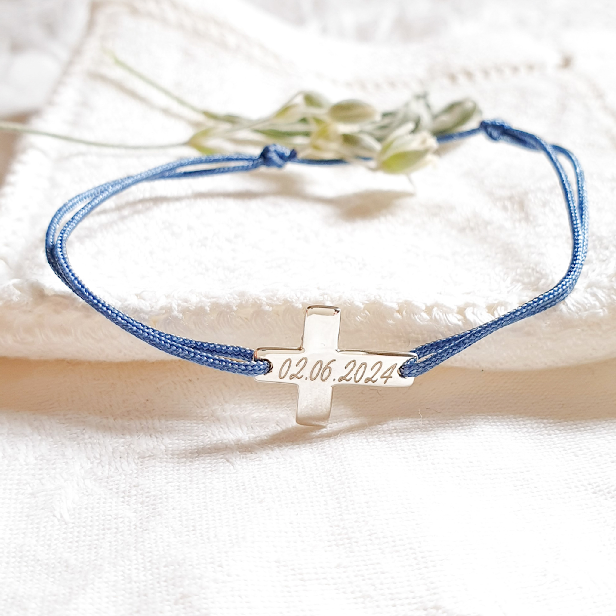 bracelet-croix-communion-bapteme