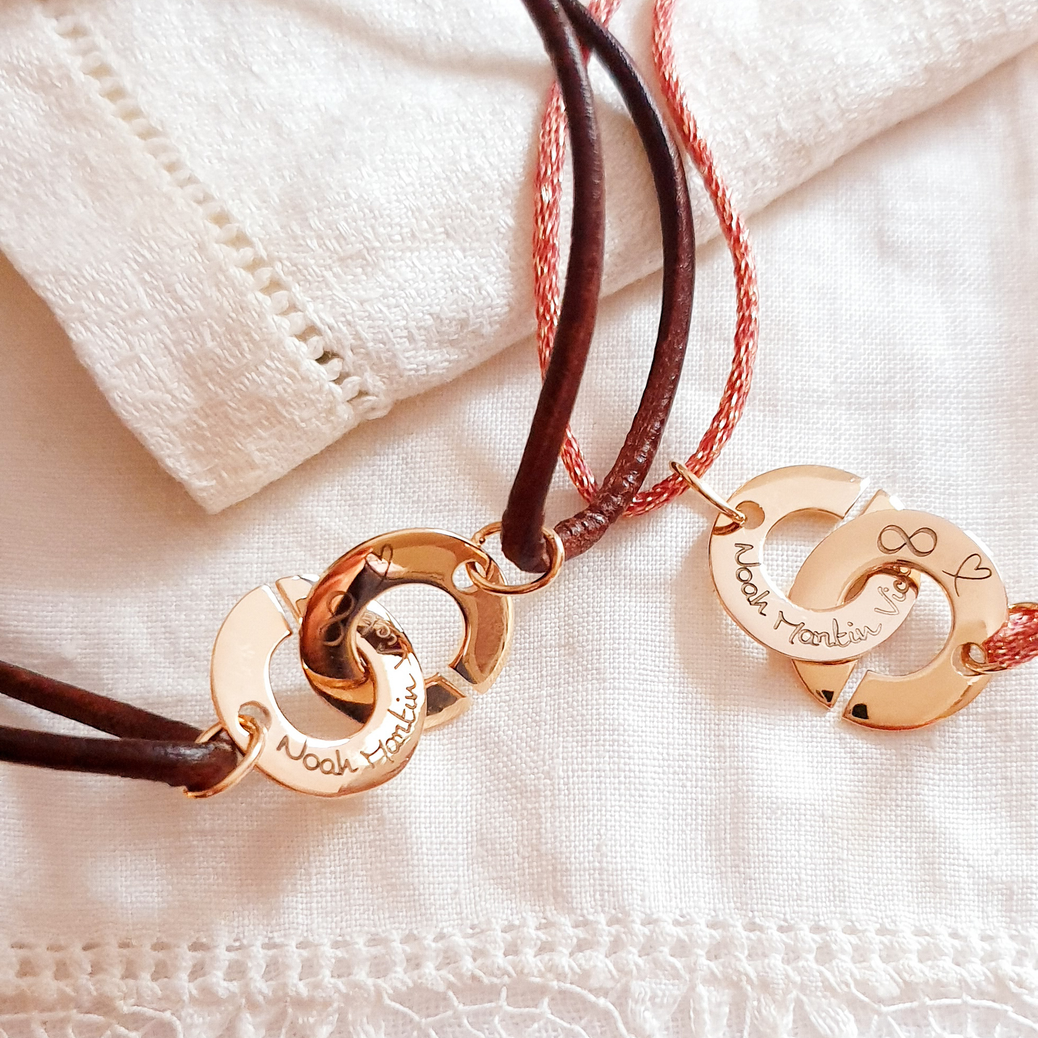 bracelets-de-couple-bijoux-menottes-avec-prenoms