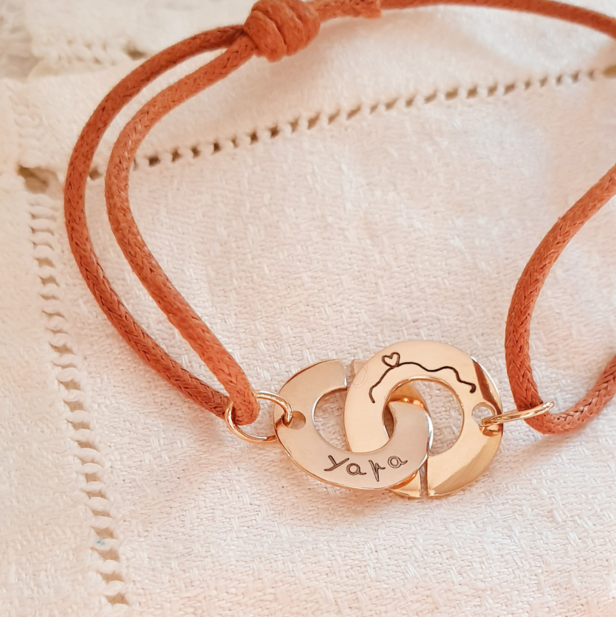 bracelet-menotte-personnalise