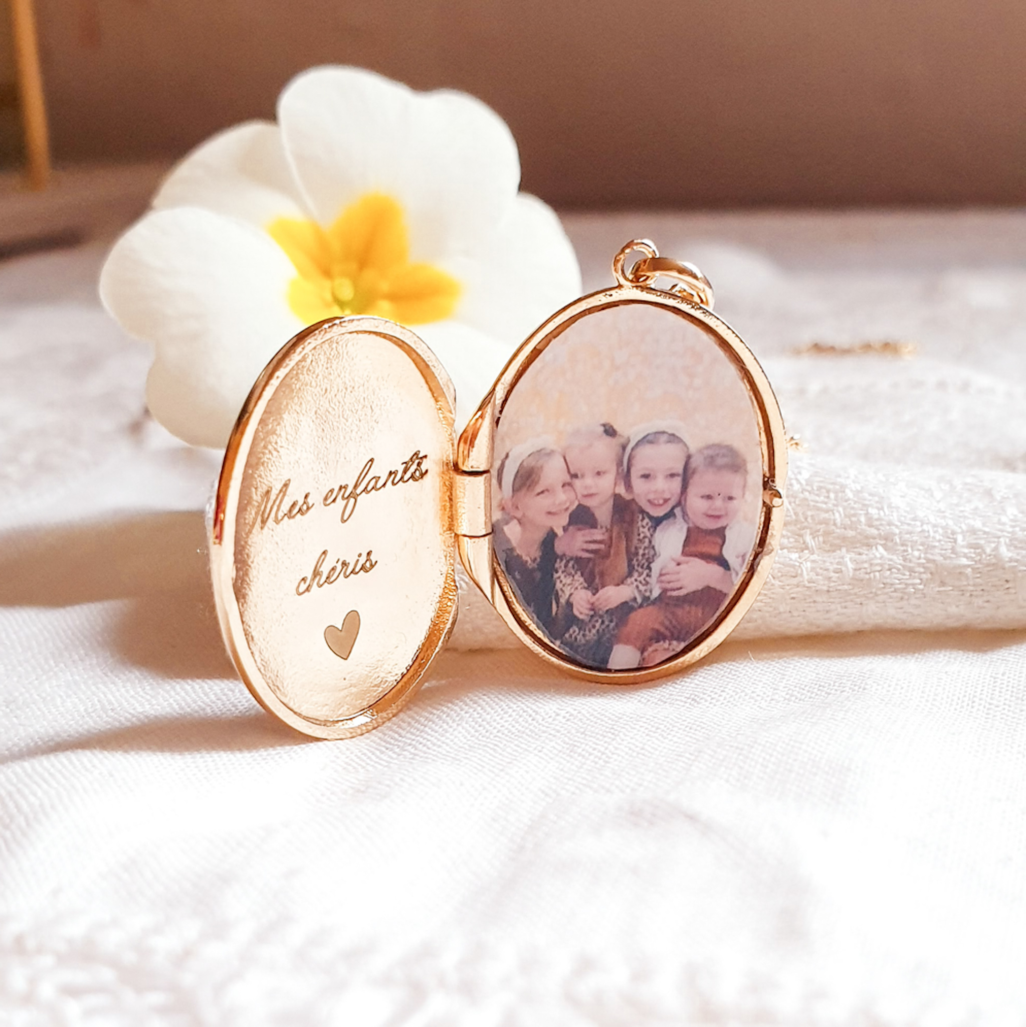 collier-personnalise-photo-cadeau-maman