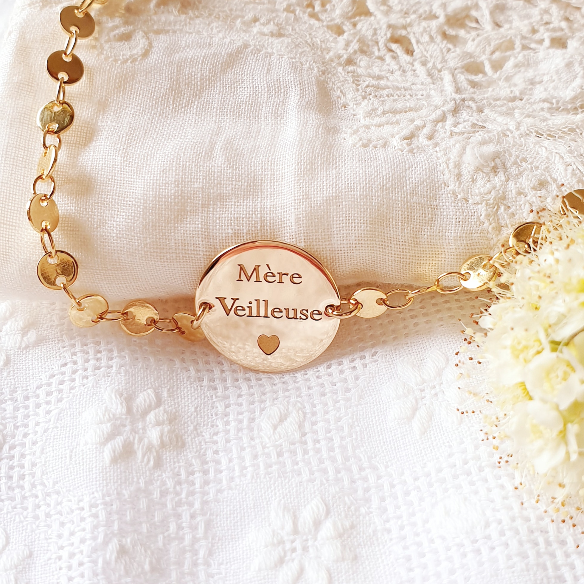 bracelet-pour-maman-grave-coeur-pastilles