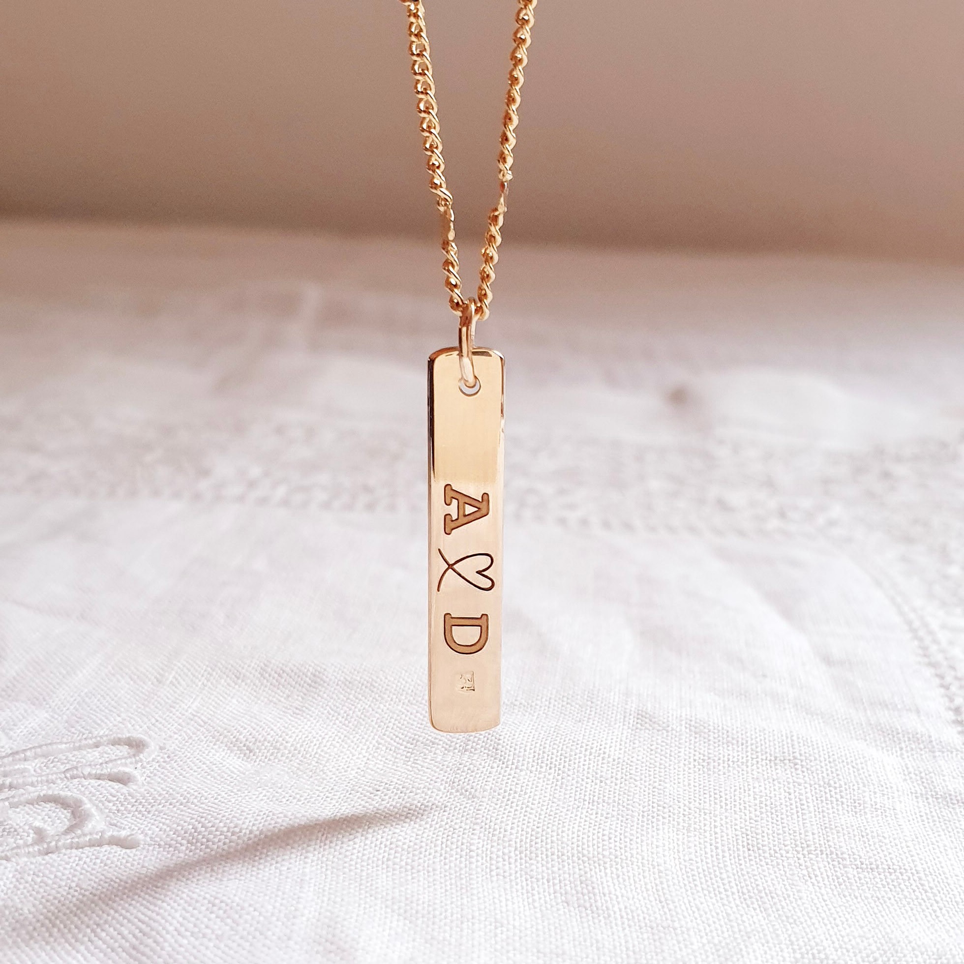 collier-couple-homme-personnalise-barre